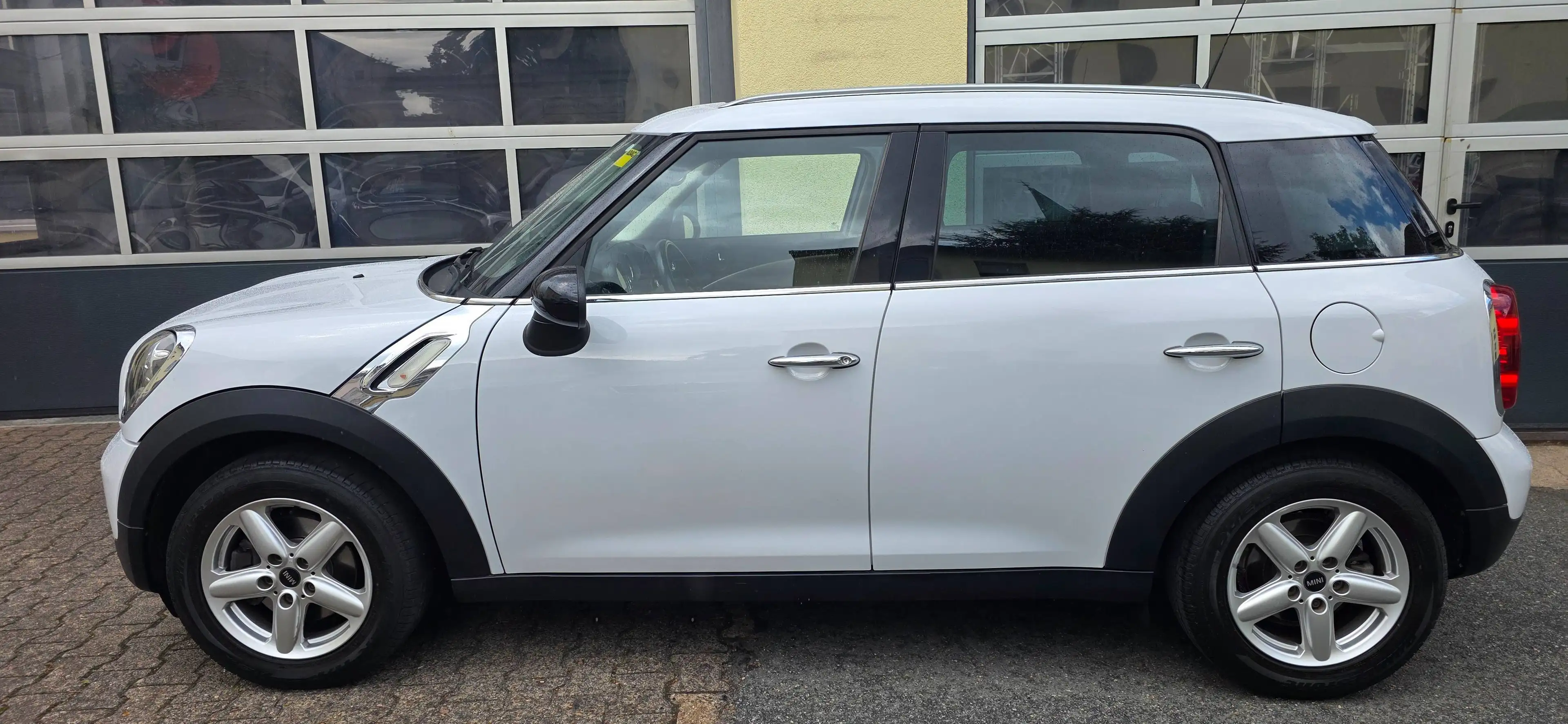 MINI One Countryman Pano*Leder*Auto*Navi*PDC*Xenon*Garantie — photo 5