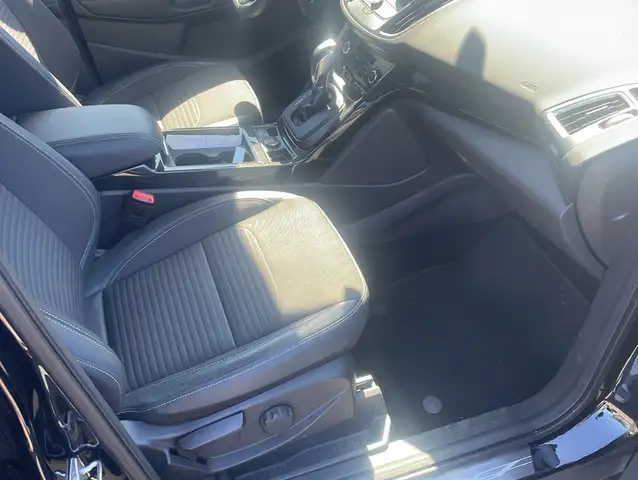 Ford Kuga view 15