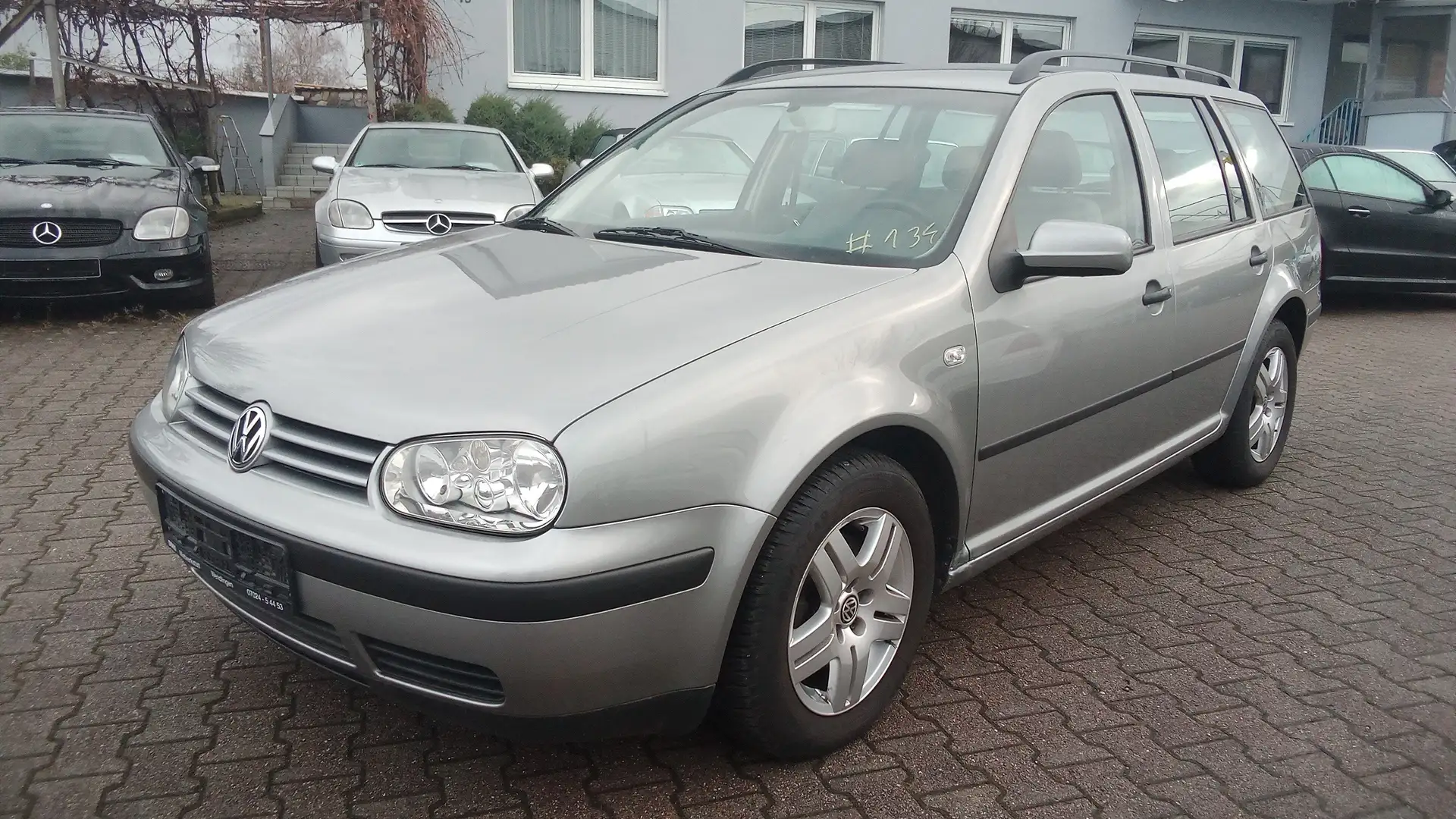 Volkswagen Golf Variant Special Silber - 1