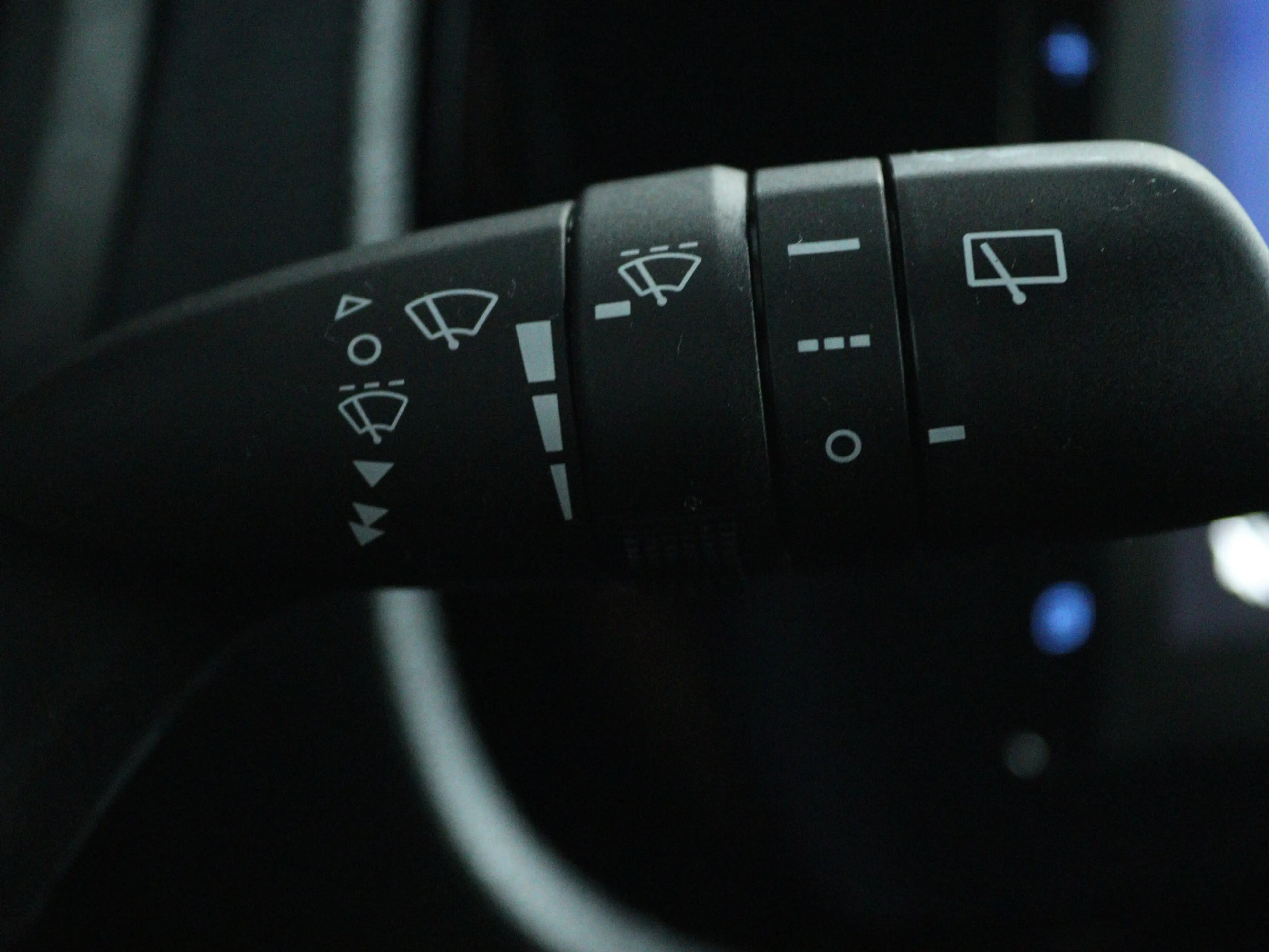 Toyota Aygo X 1.0 VVT-i MT Play | Apple CarPlay / Android Auto ( — photo 10
