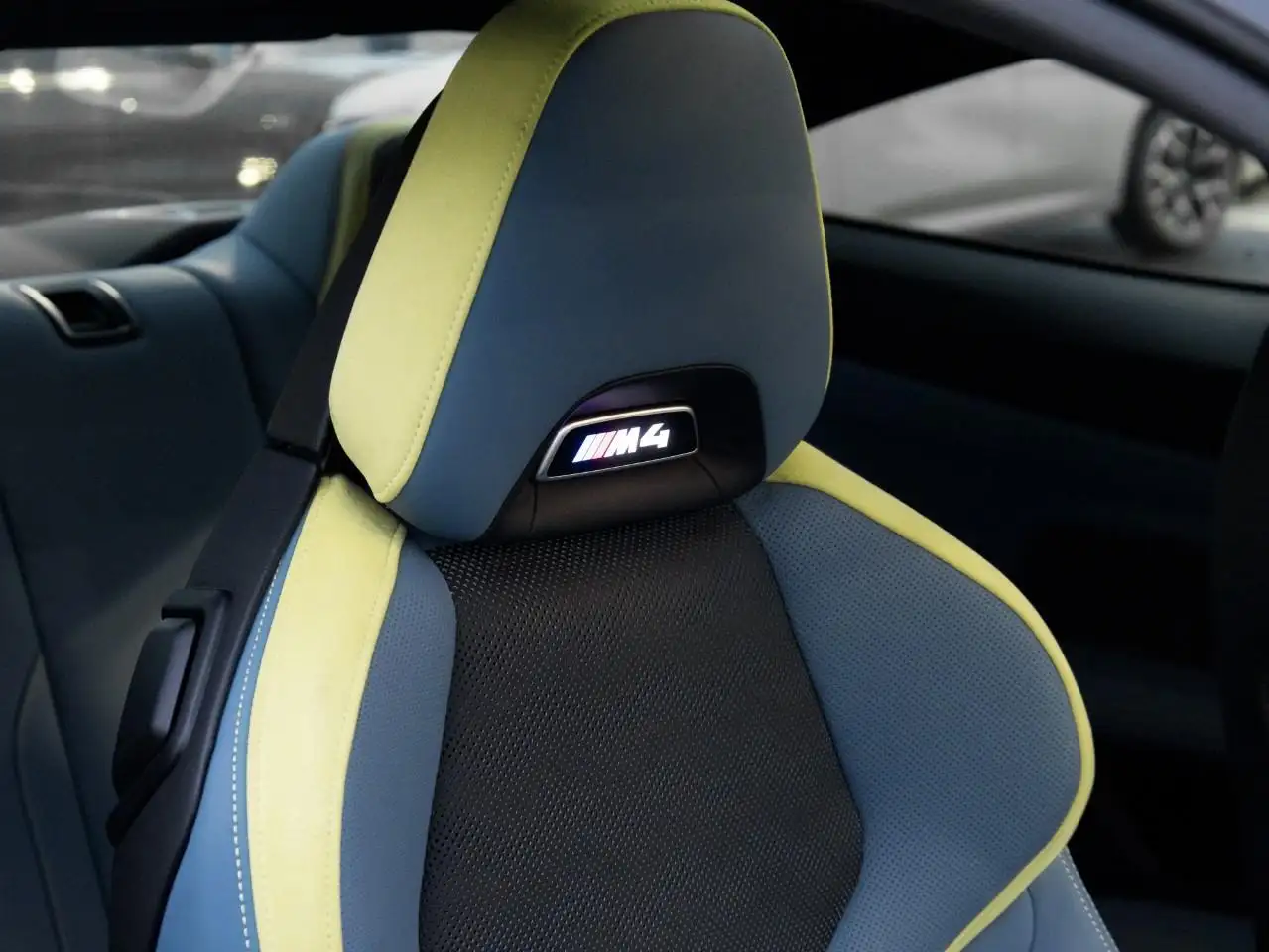 BMW M4 снимка BMW M4