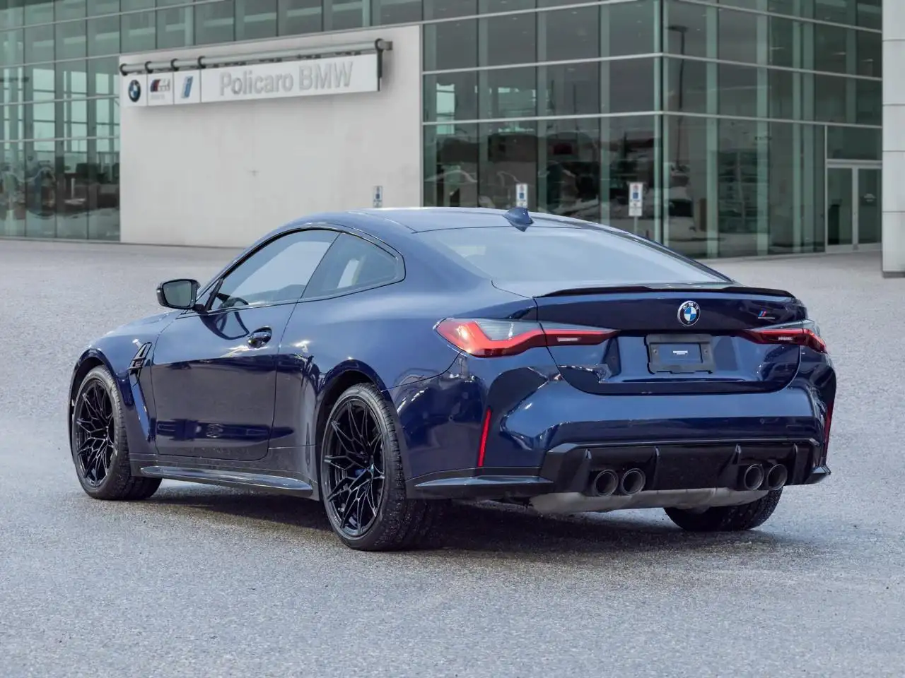 BMW M4 снимка BMW M4
