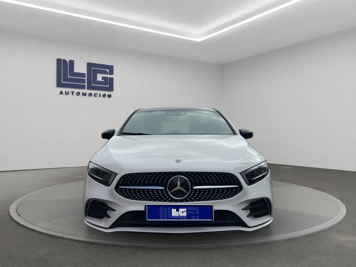 Mercedes-Benz A 220 7G-DCT - 2