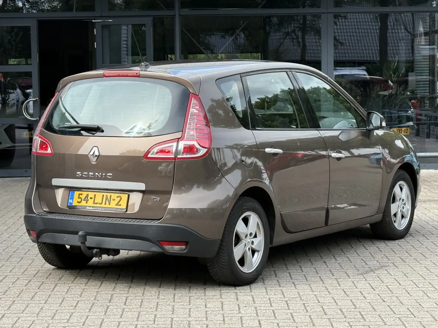 Renault Scenic 1.4 TCE Dynamique/Clima/Cruise/Trekhaak/Keyless Bruin - 2
