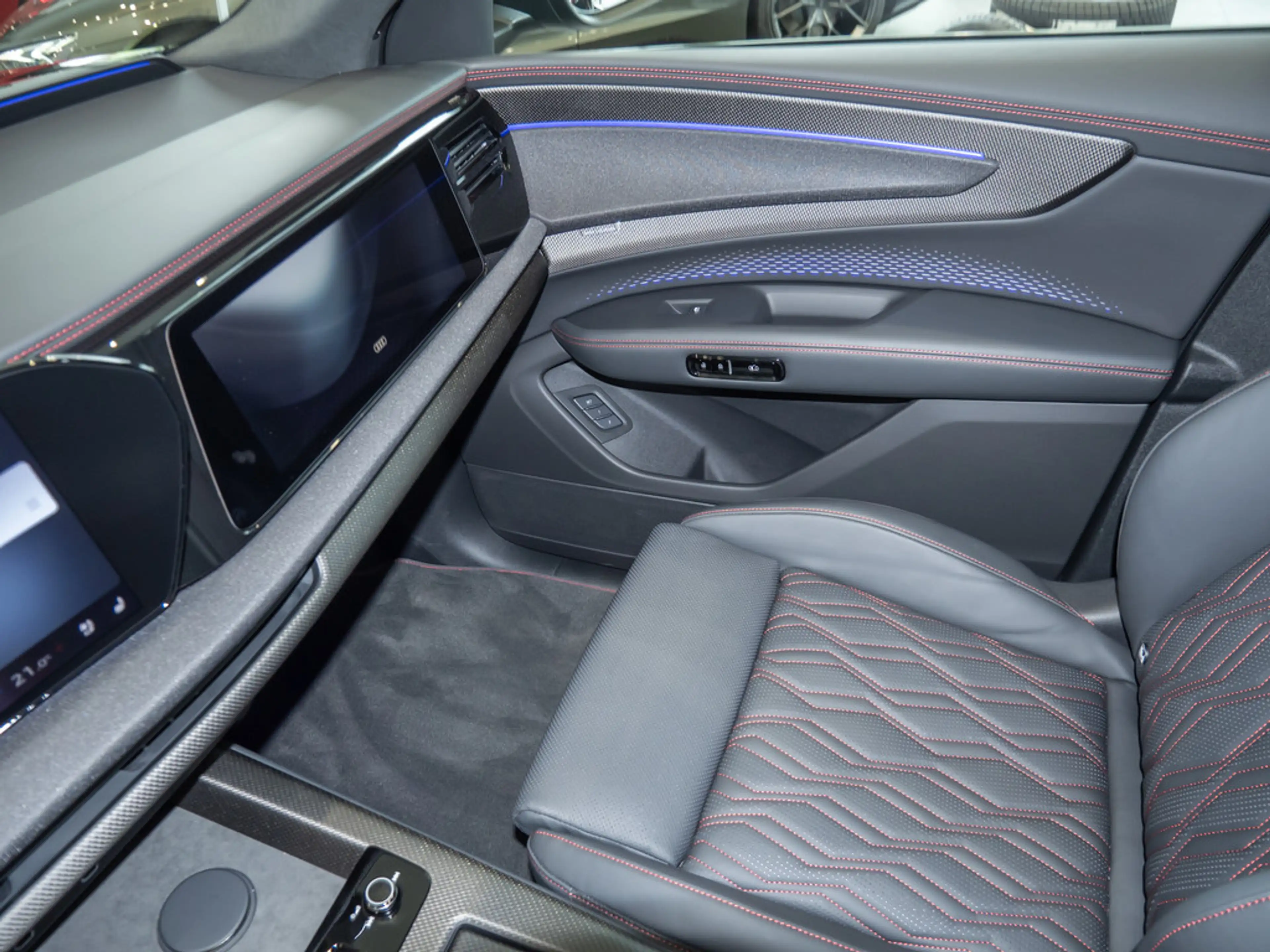 Audi Q7 SUV TDI quattro 220 kW tiptronic STANDHZ — photo 16