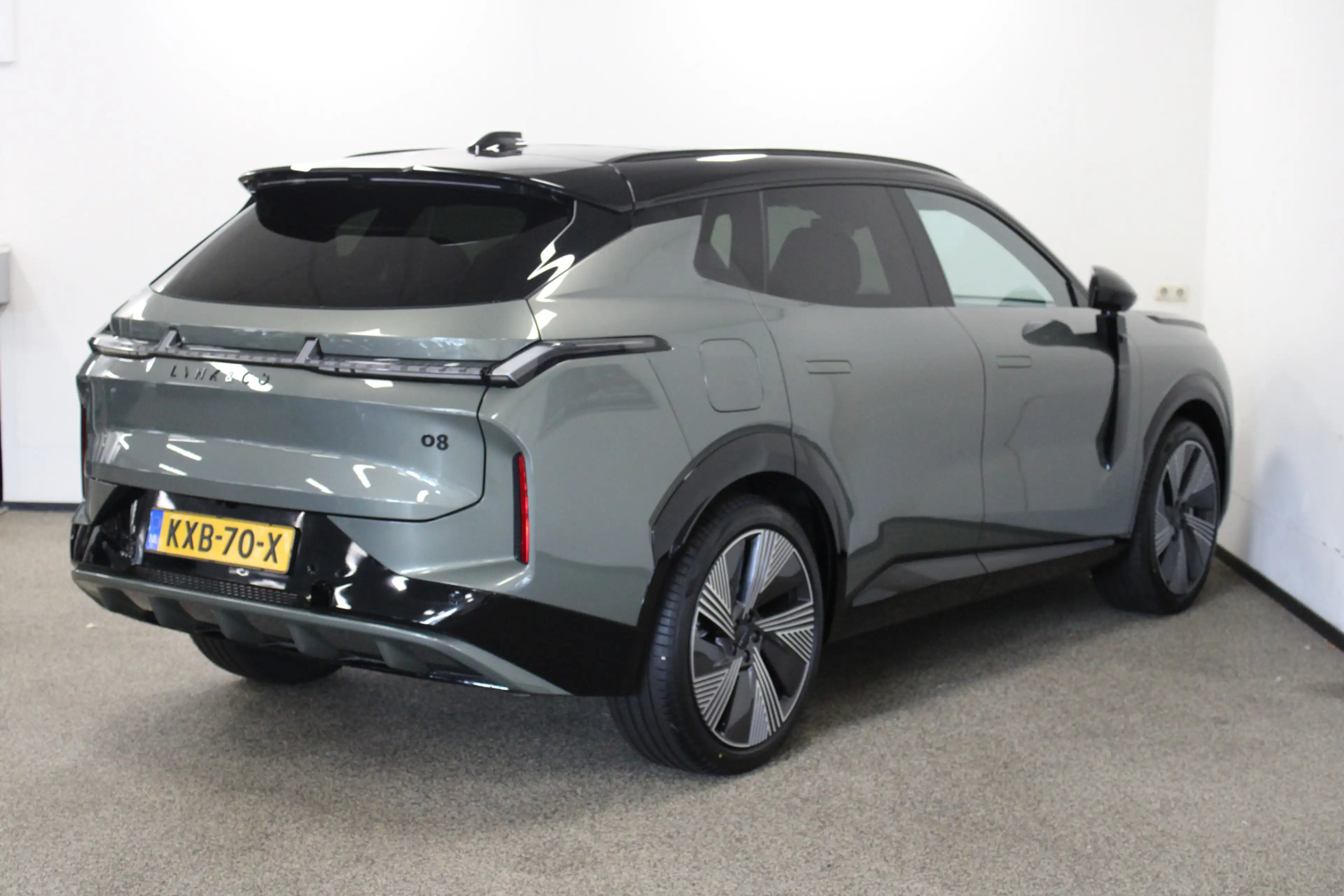 Lynk & Co 08 1.5 More — photo 2