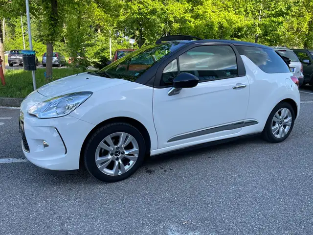 DS Automobiles DS 3 DS 3 1.2 VTi 82 So Chic Cabrio