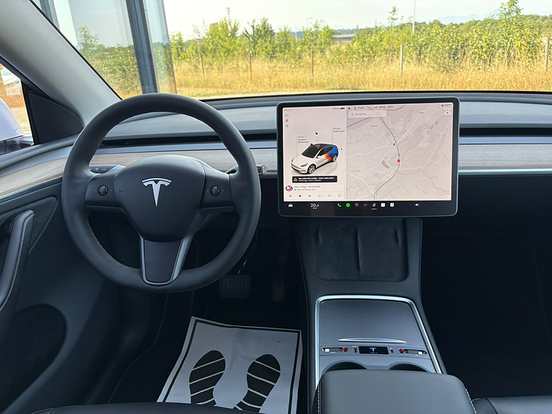 Tesla Model Y Long Range AWD 79kWh / ACC / — photo 10
