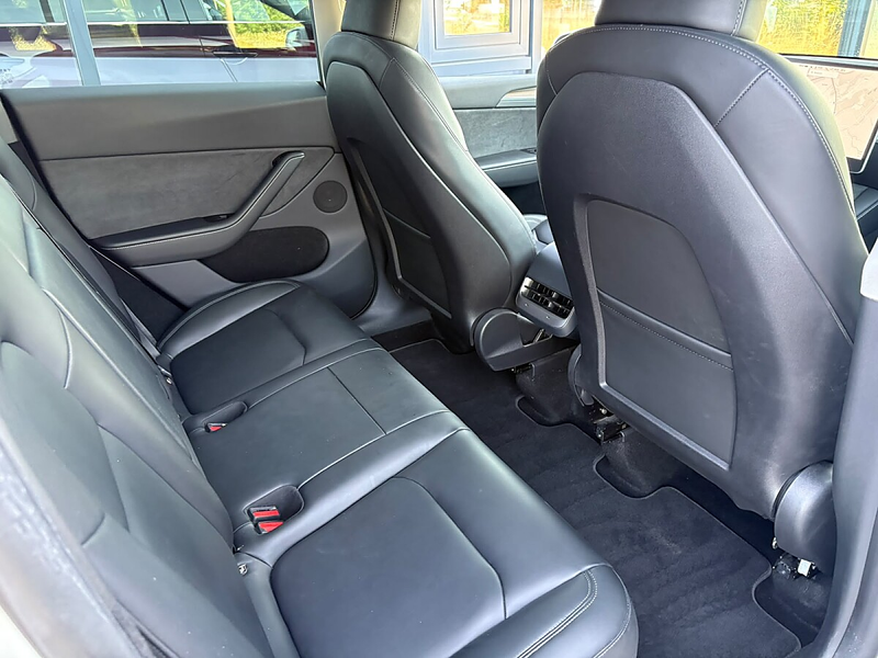 Tesla Model Y Long Range AWD 79kWh / ACC / — photo 13