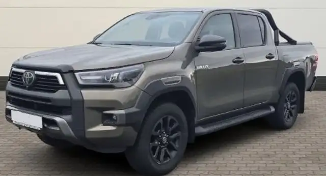 Toyota Hilux Hilux 2.8 d double cab Invincible 4wd auto