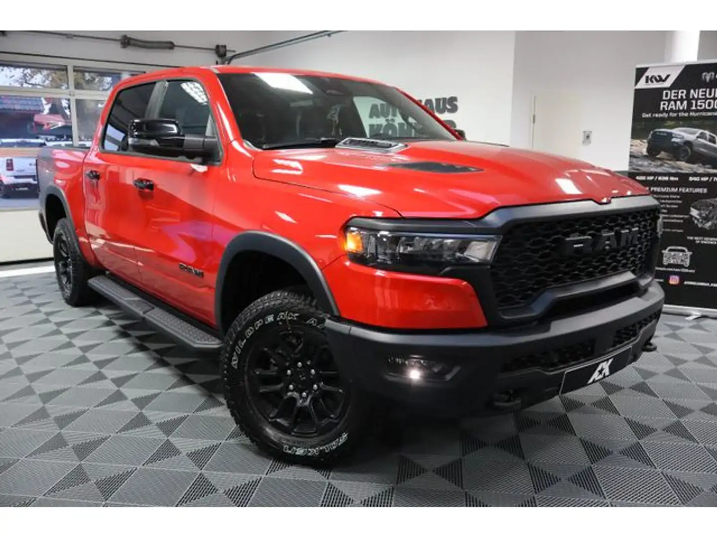 Dodge RAM 1500 Rebel Night MY25 Rouge - 2