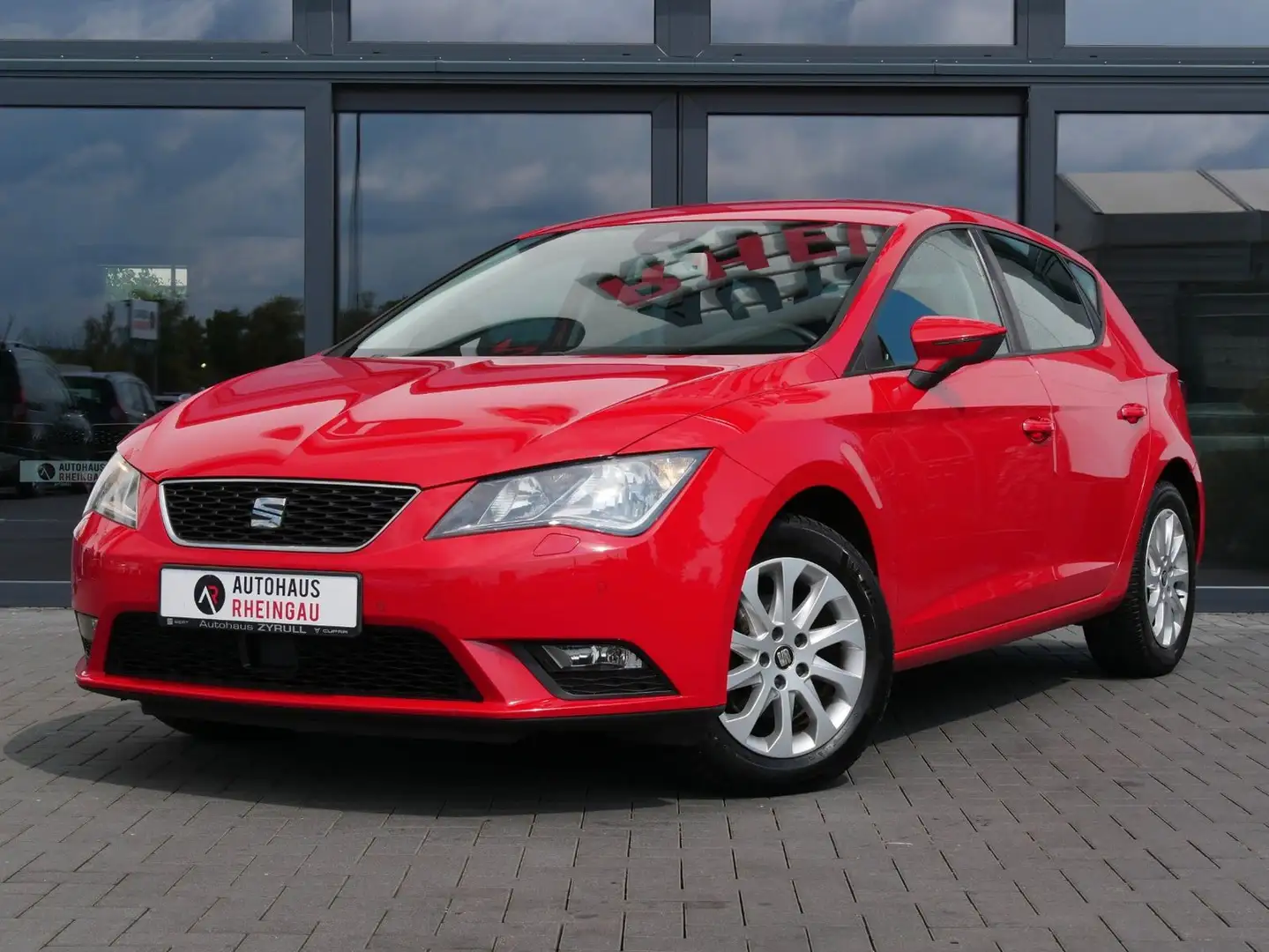 SEAT Leon I-Tech DAB PDC TEMP Rot - 1