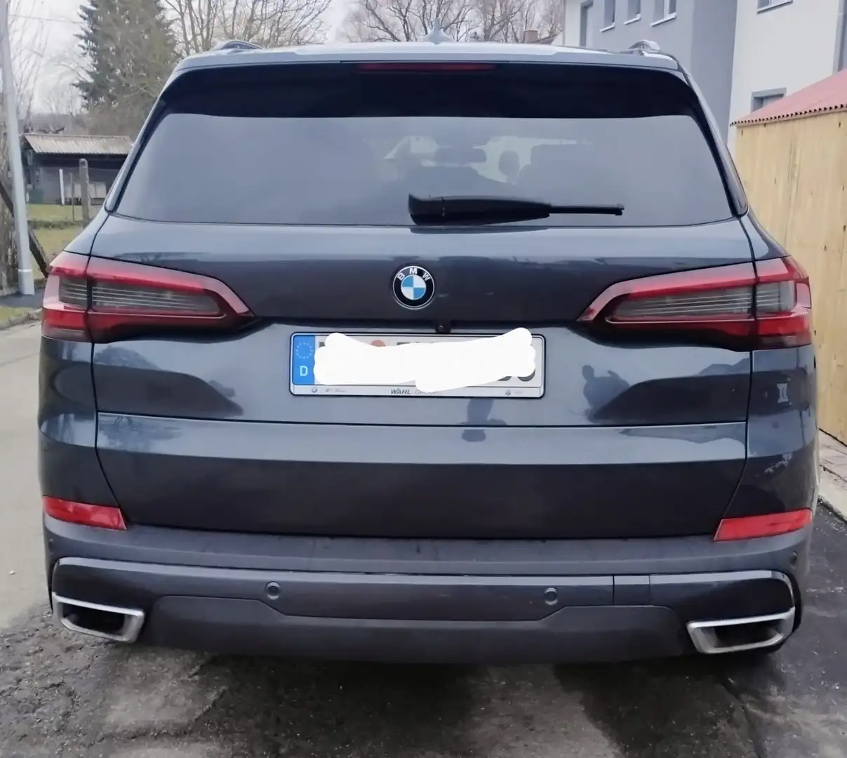 BMW X5 xDrive 40 d Grau - 2