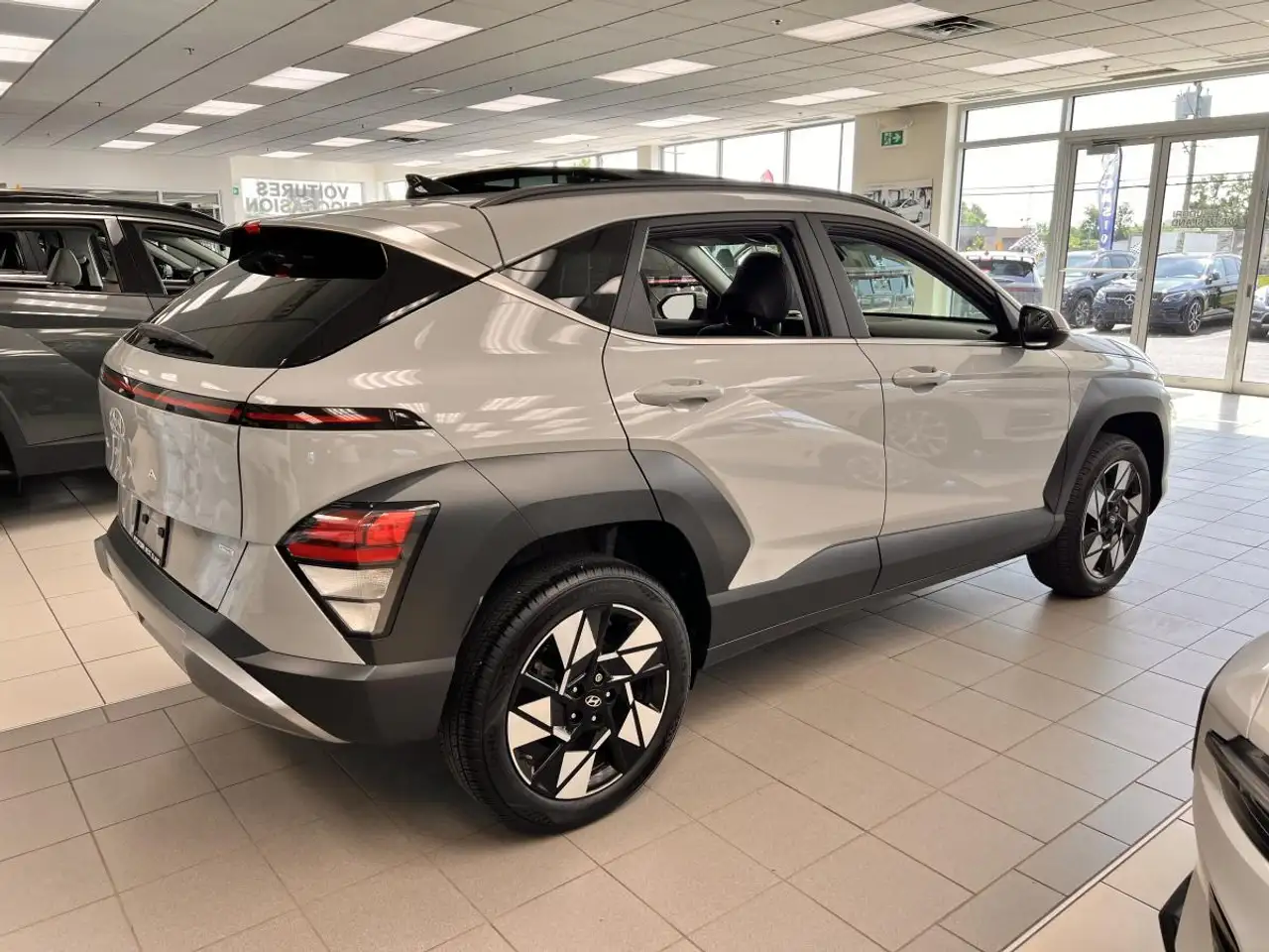 Hyundai KONA снимка Hyundai KONA