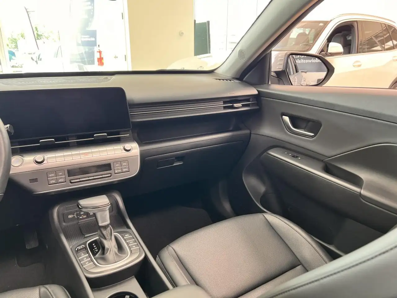 Hyundai KONA снимка Hyundai KONA