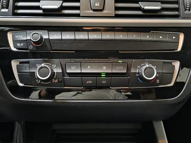 BMW 1 Series view 15