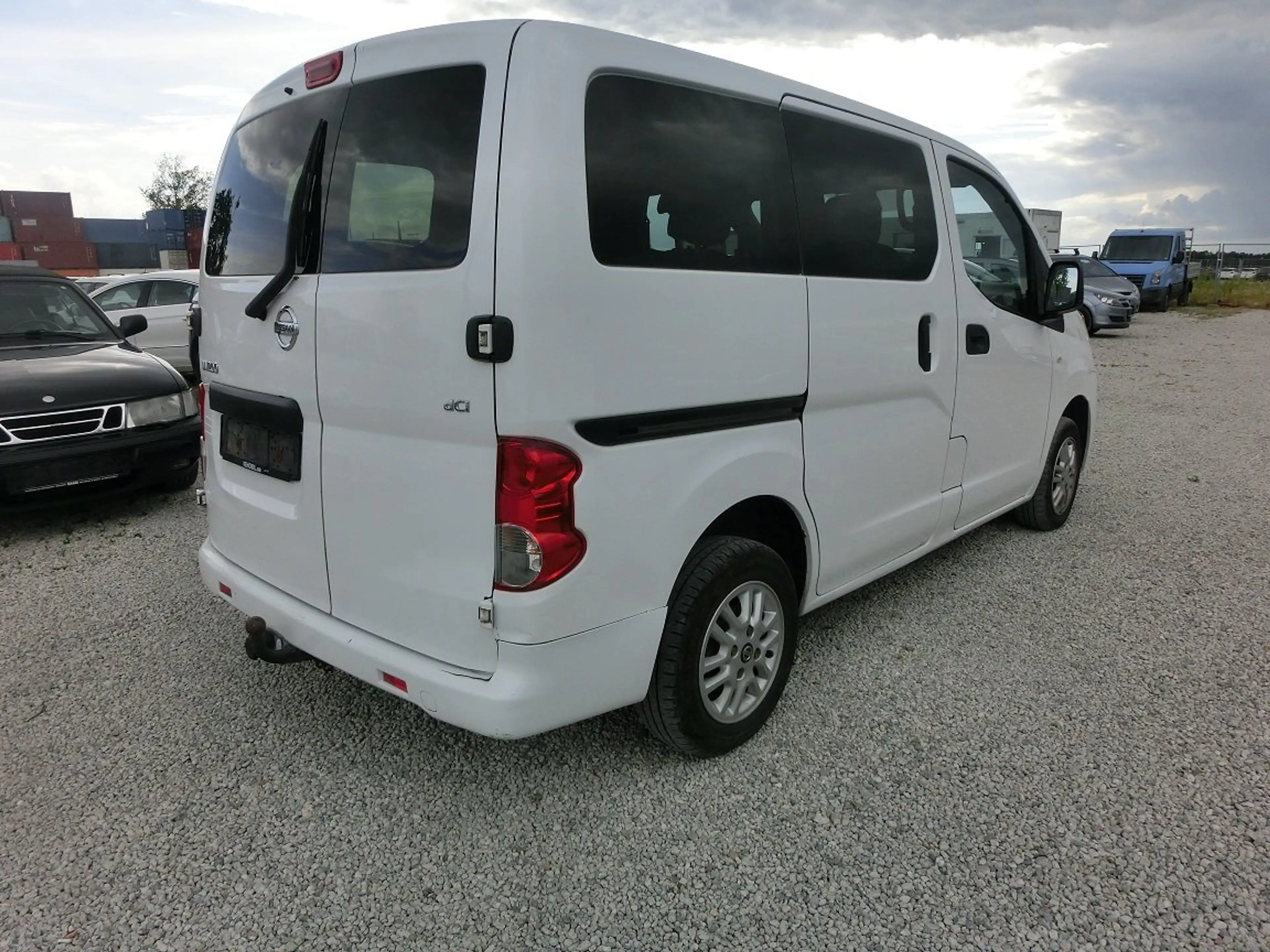 Nissan Evalia 5 Sitze — photo 6