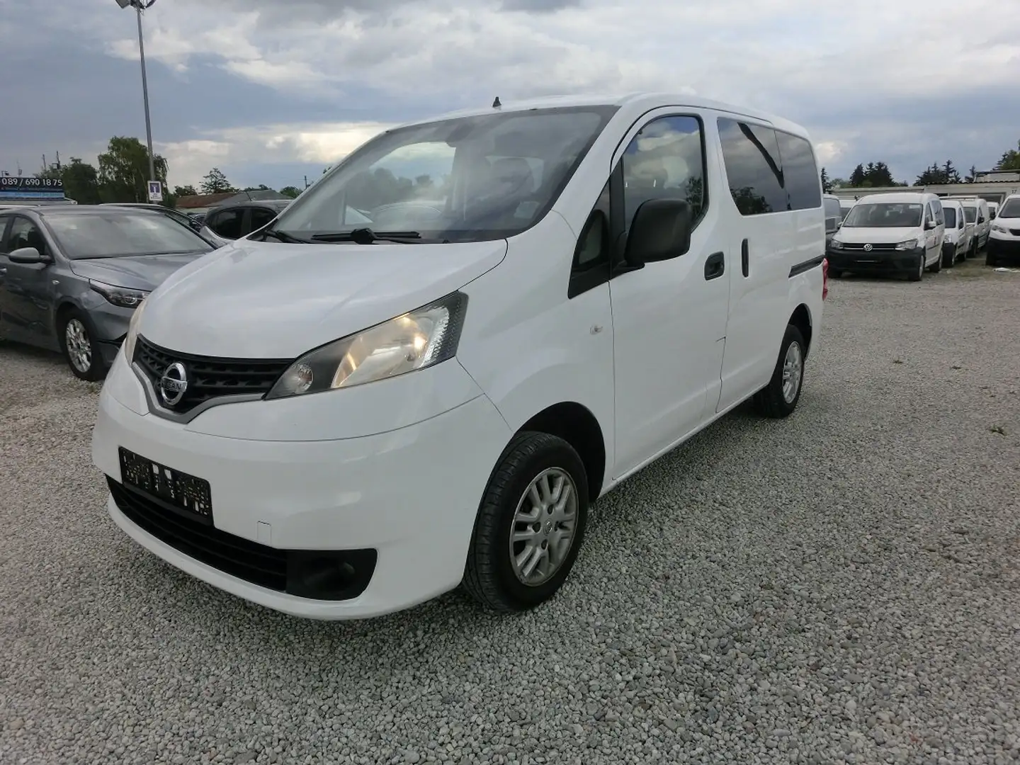Nissan Evalia 5 Sitze Weiß - 2