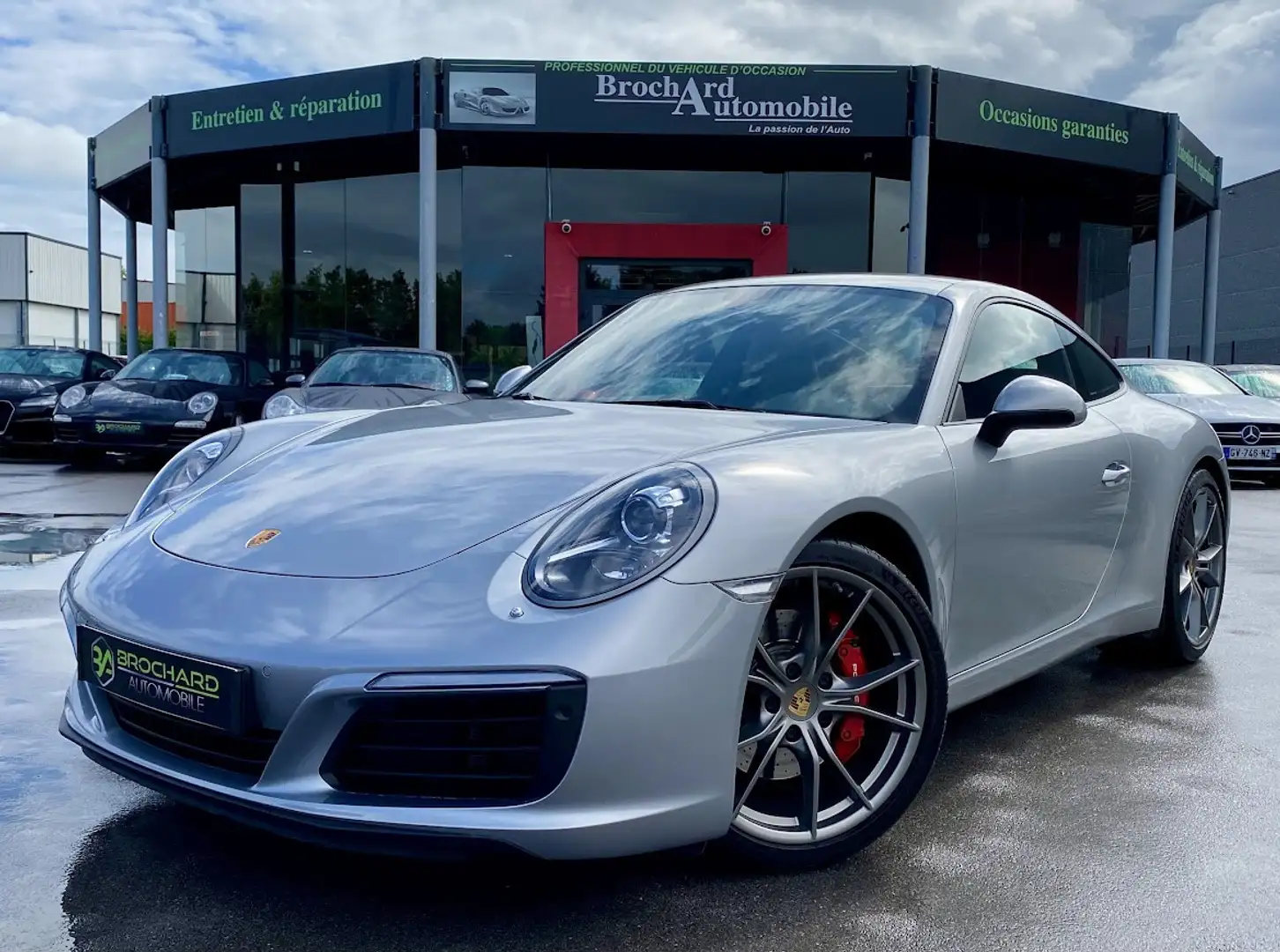 Porsche 911 (991) Carrera S / Flat 6 3.0l 420 CH PDK 7 / Gris - 1