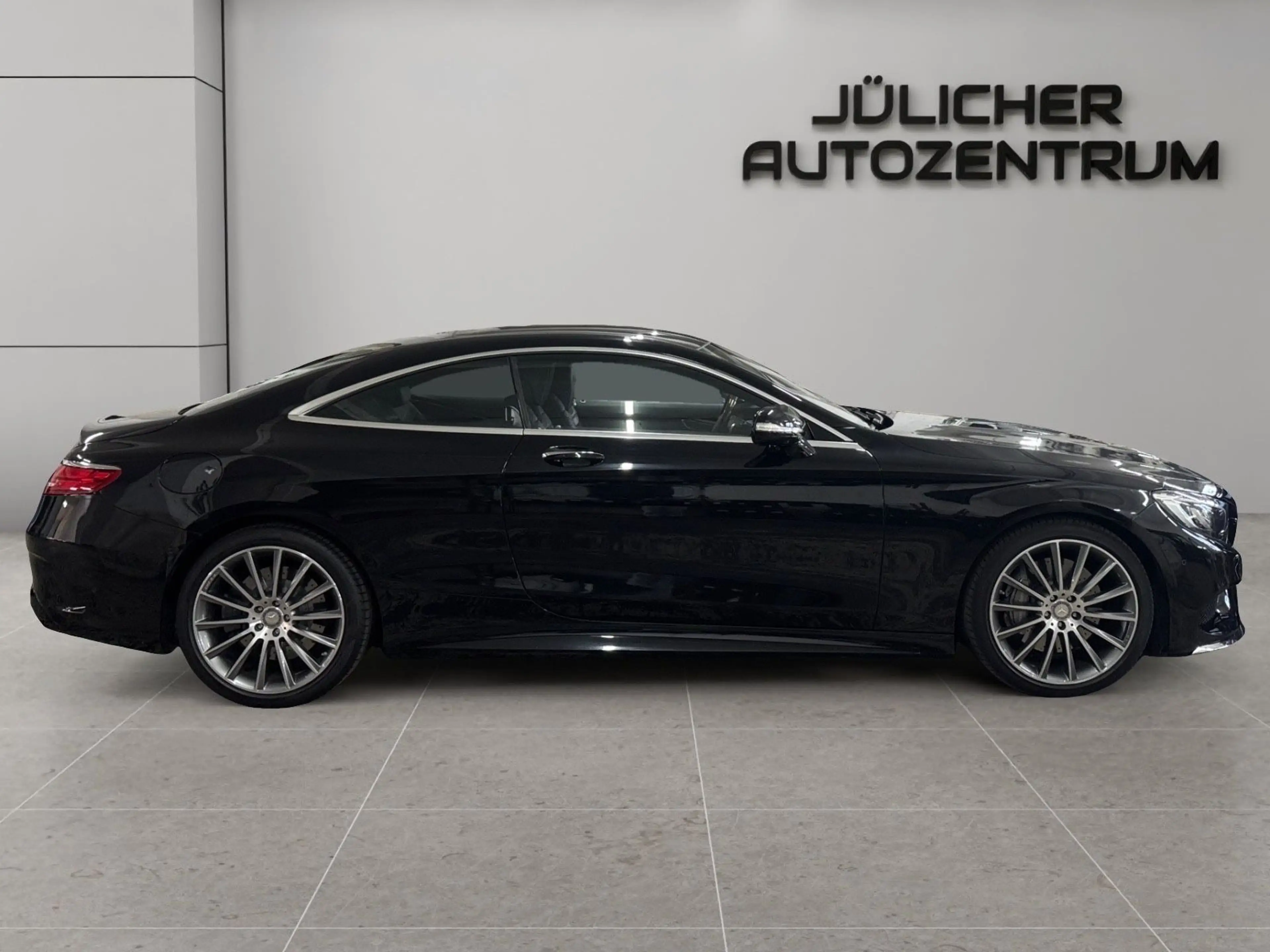 Mercedes-Benz S 500 4Matic Amg Coupe, 1.Hand, Deutsches Frzg. — photo 2