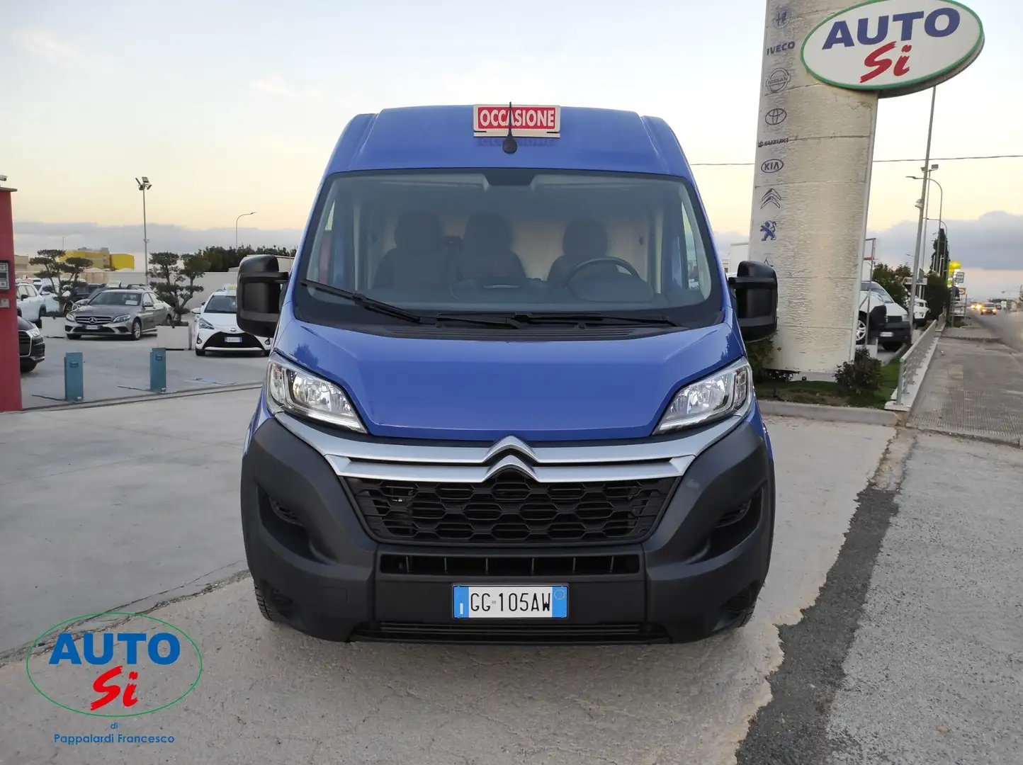 Citroen Jumper 33 L2H2 - 2.2 BlueHDi 120cv 3 POSTI Bleu - 1