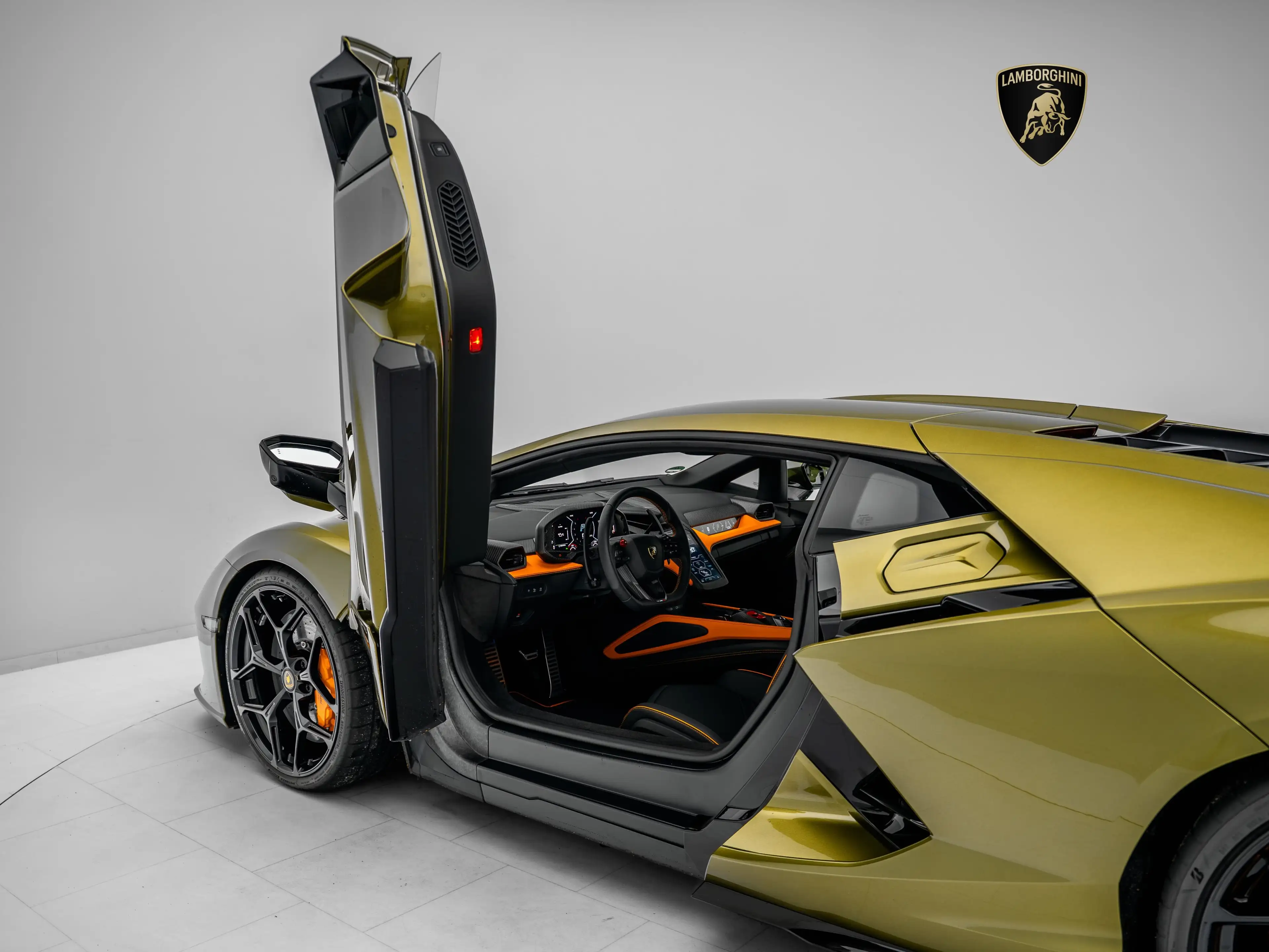 Lamborghini Revuelto Lamborghini Hamburg — photo 9