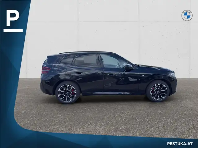 BMW X3 view 3