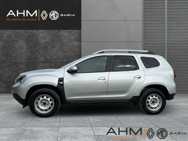 Dacia Duster view 5