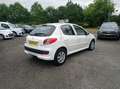 Peugeot 206 1.4 HDI 70CH BLUE LION ACTIVE + OPTIONS White - thumbnail 9