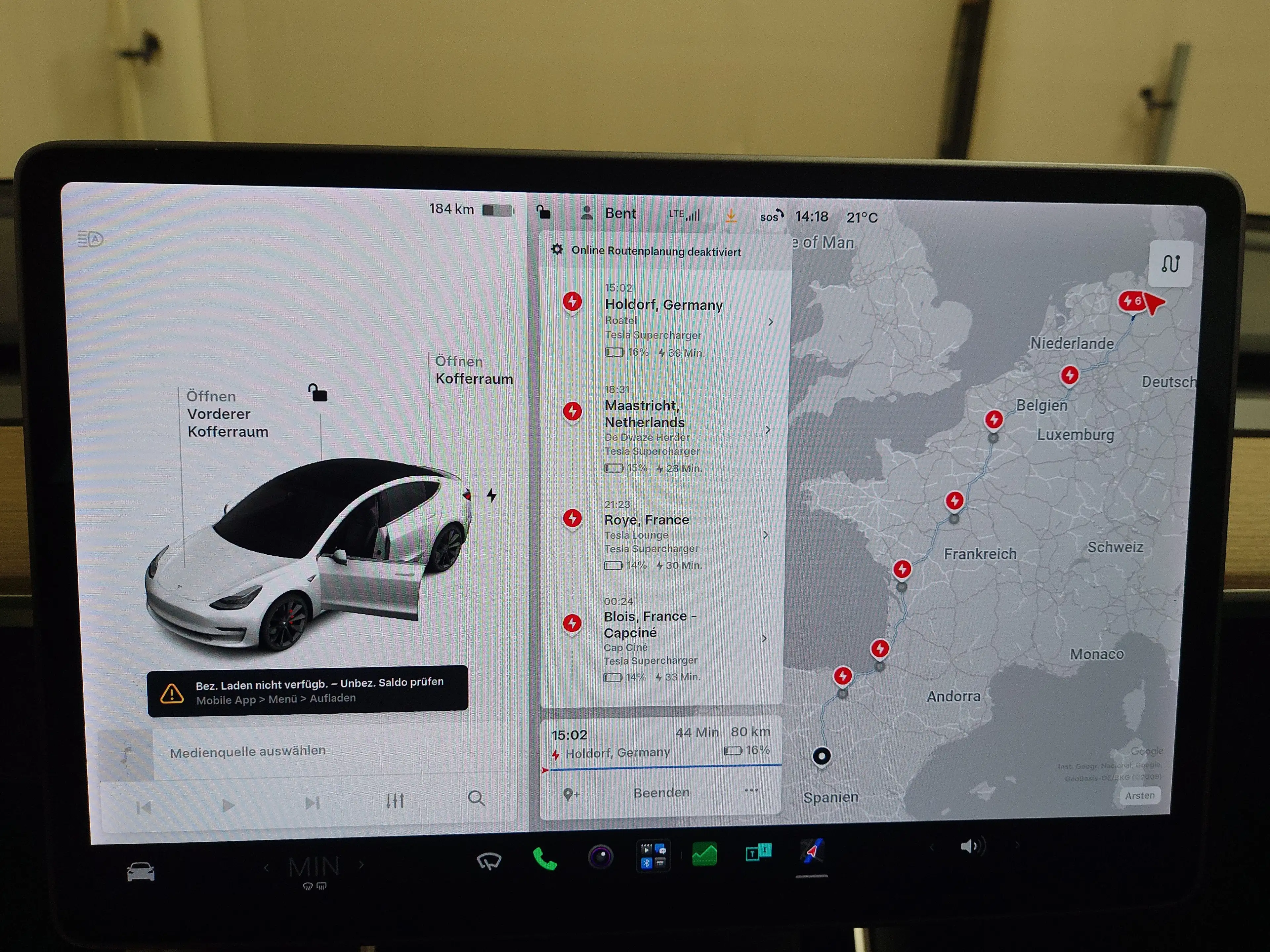 Tesla Model 3 Performance AWD Leder Navi LED Pano RFK — photo 21