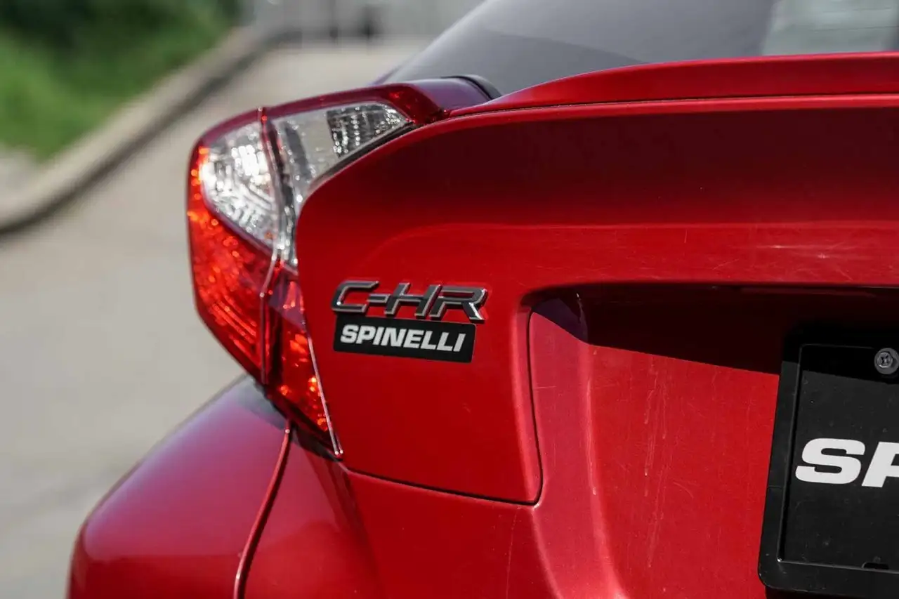 Toyota C-HR снимка Toyota C-HR