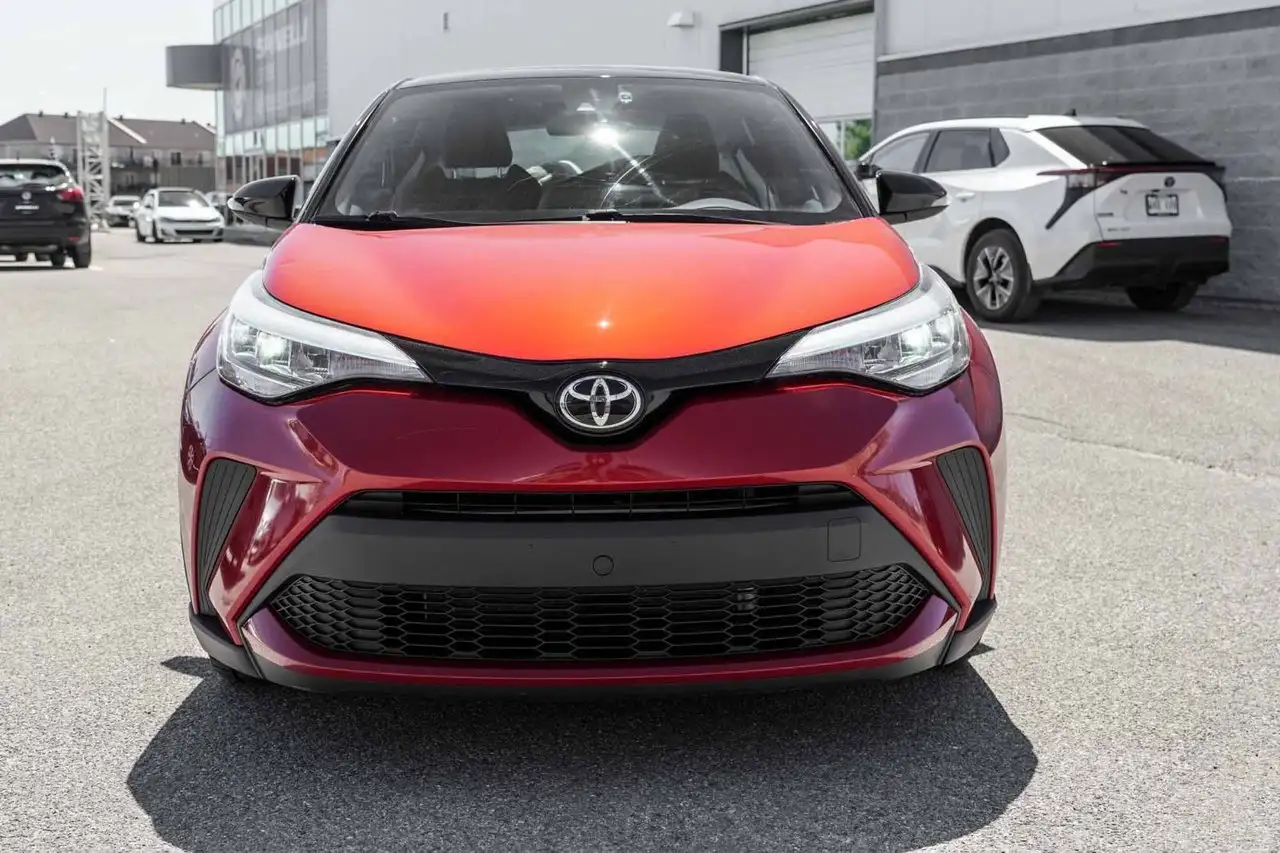 Toyota C-HR снимка Toyota C-HR