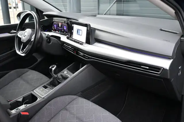 Volkswagen Golf view 12