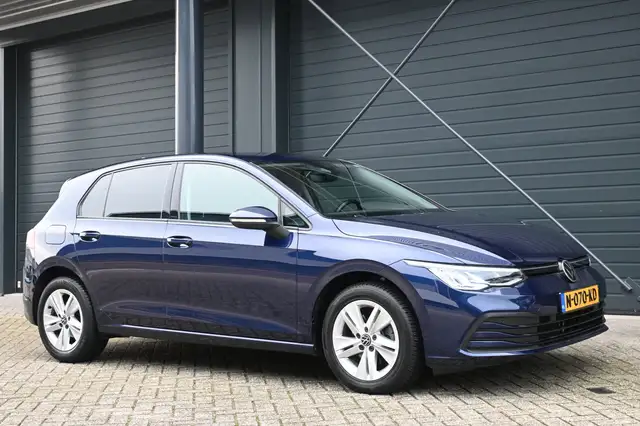Volkswagen Golf view 11