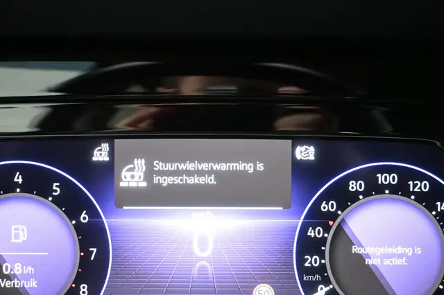 Volkswagen Golf view 9