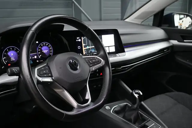 Volkswagen Golf view 24