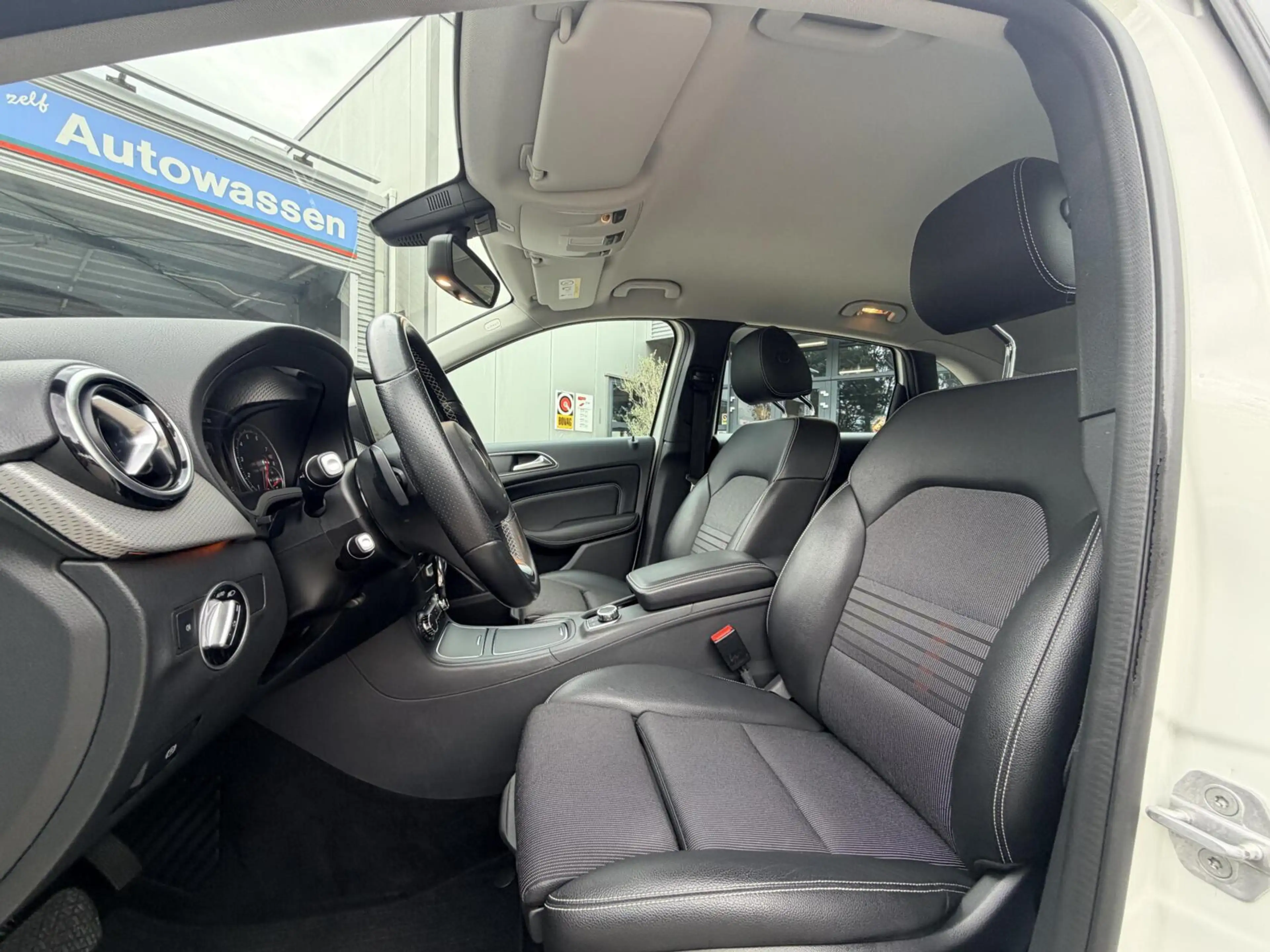 Mercedes-Benz B 180 Lease Edition Ambition | Automaat | Cruise | Camer — photo 3