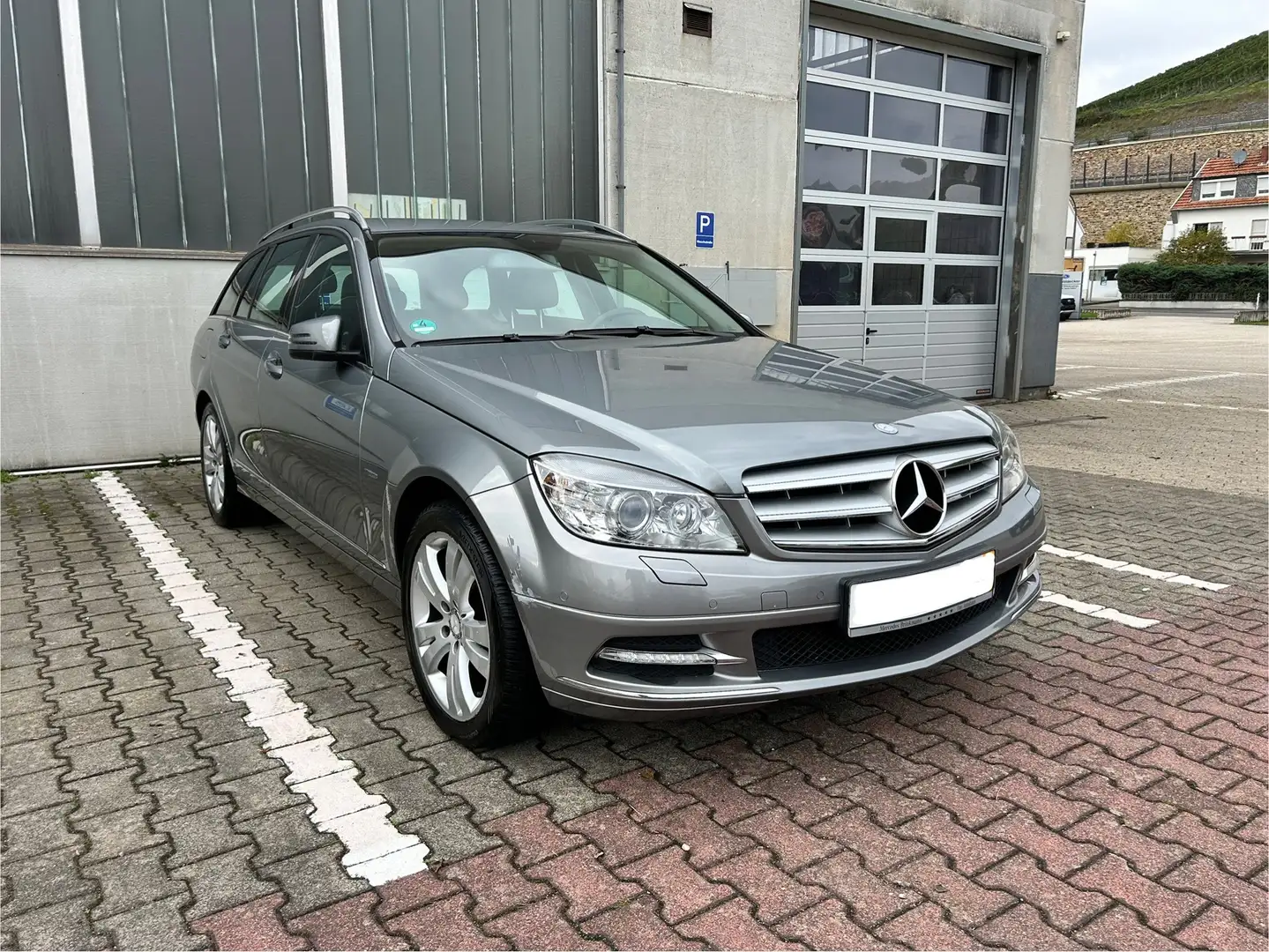 Mercedes-Benz C 200 C 200 T CGI BlueEfficiency Gris - 1