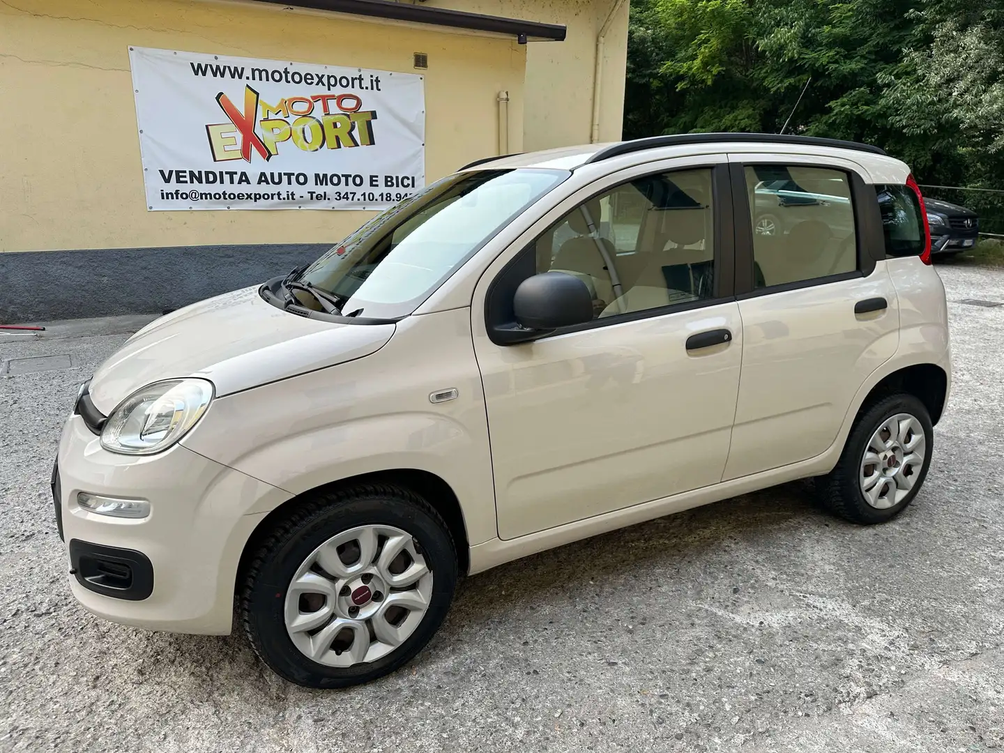 Fiat Panda Panda 0.9 t.air t. natural power Lounge 80cv E5+ Blanco - 1