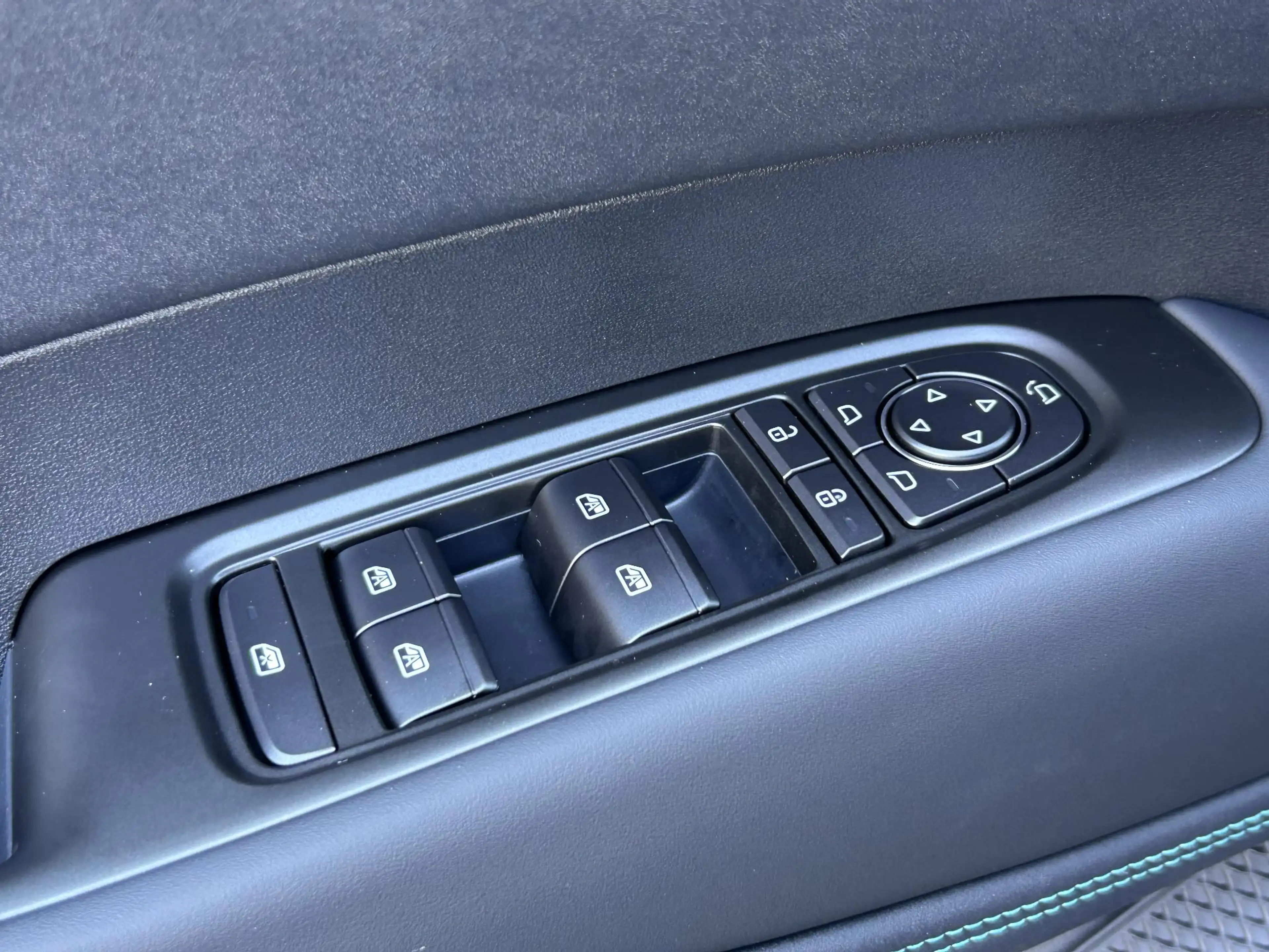 BYD Seal 6 Touring 1.5 DM-i Comfort — photo 14