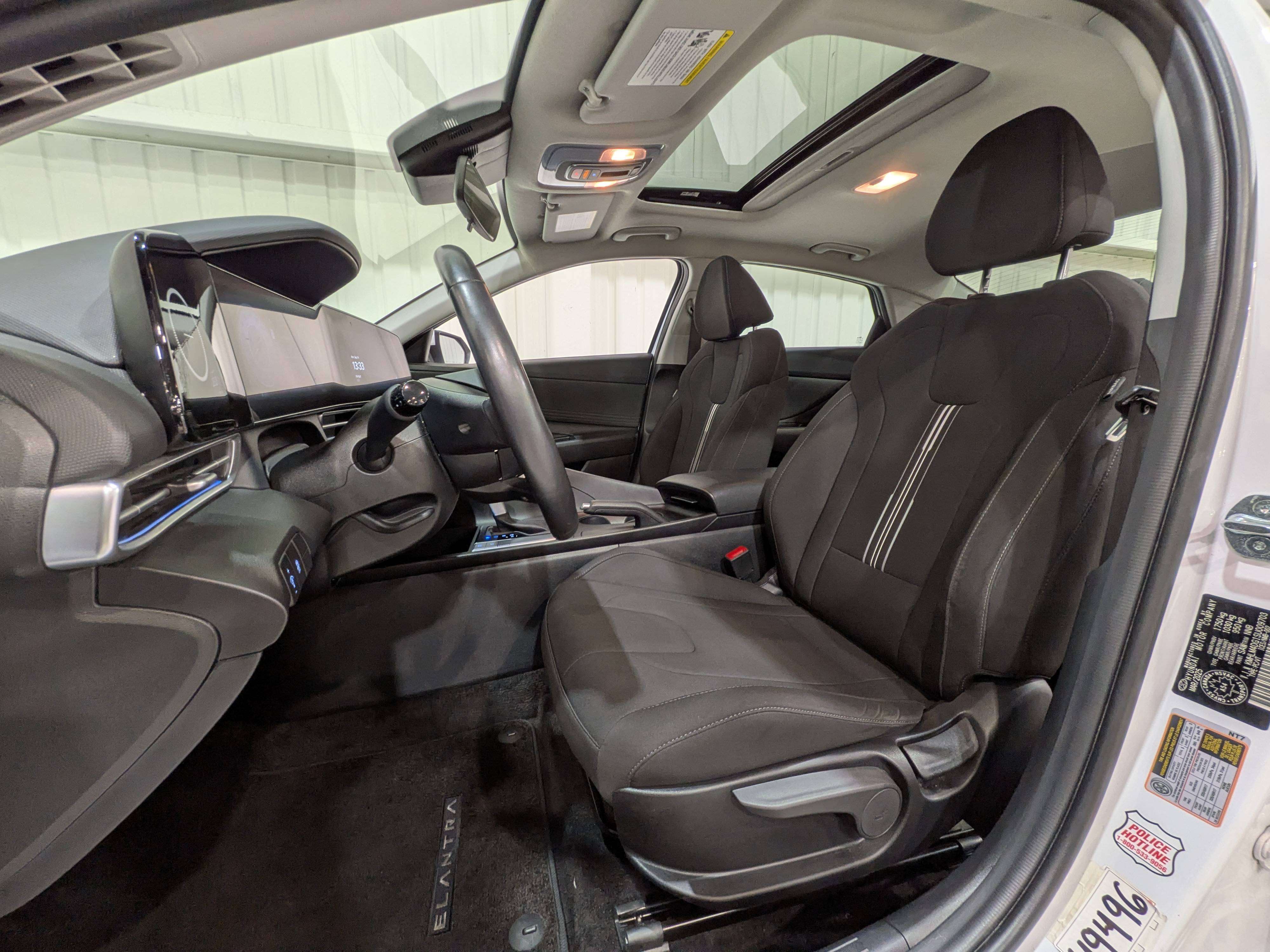 Hyundai Elantra 2025