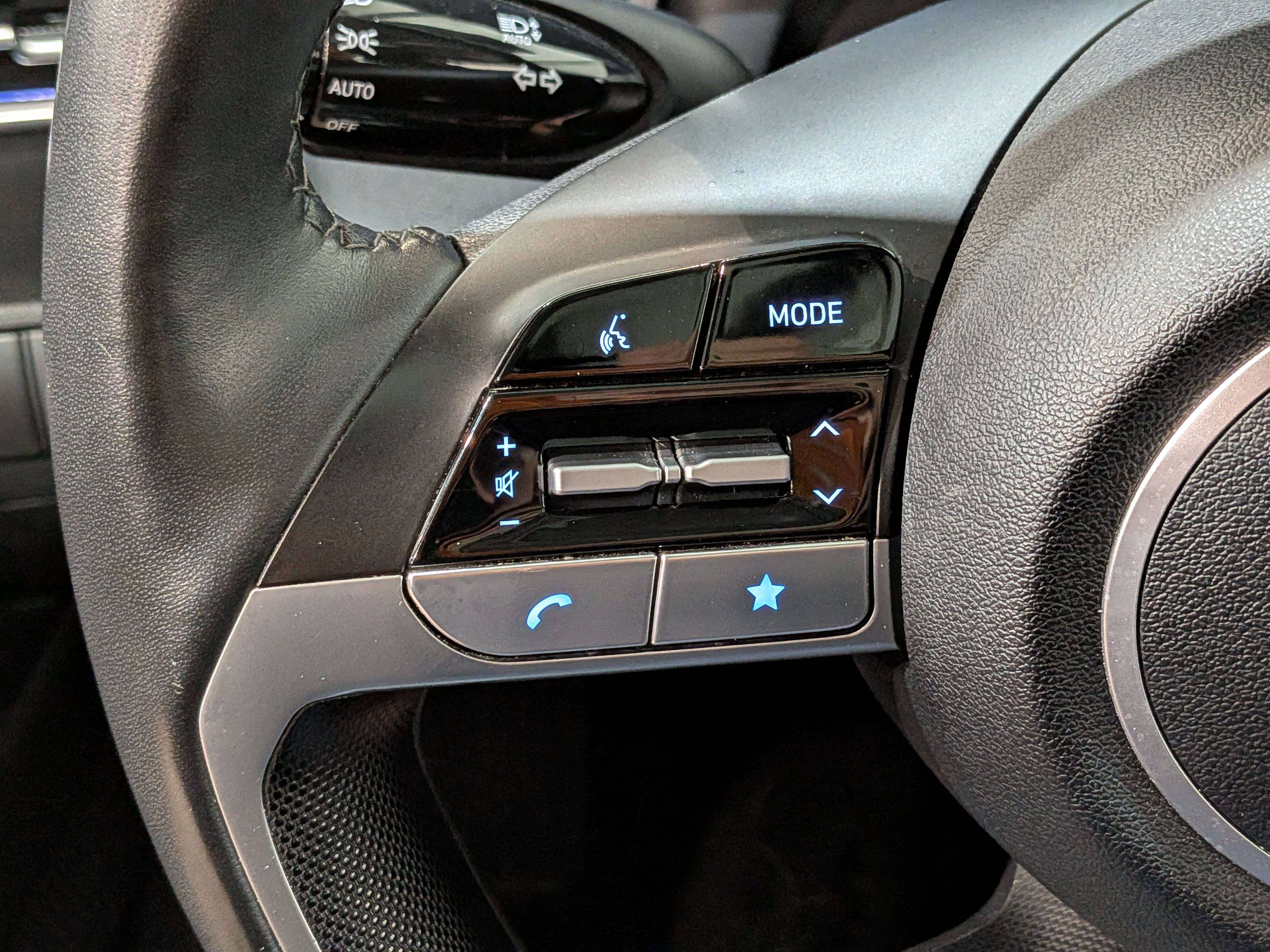 Hyundai Elantra 2025