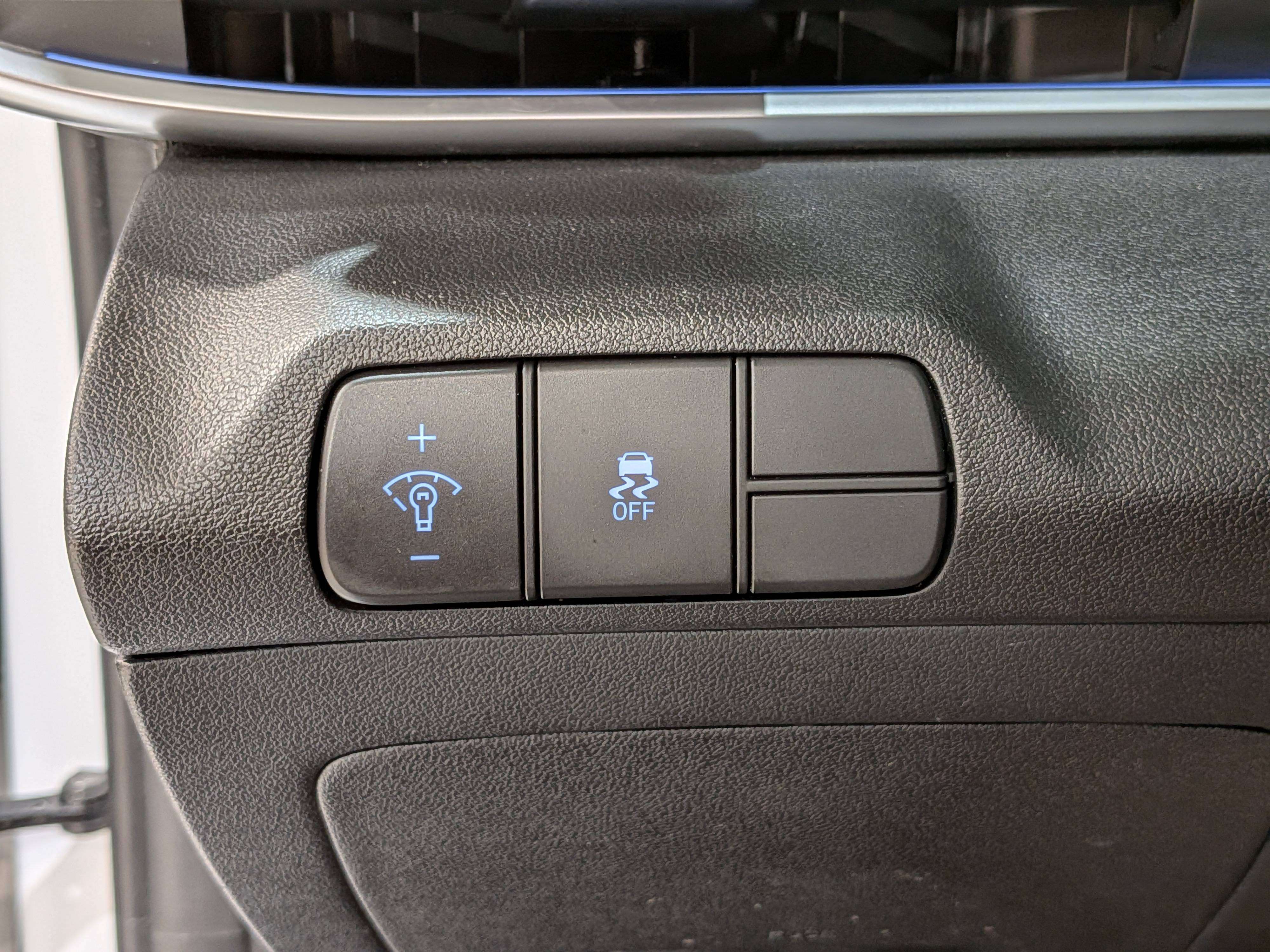 Hyundai Elantra 2025