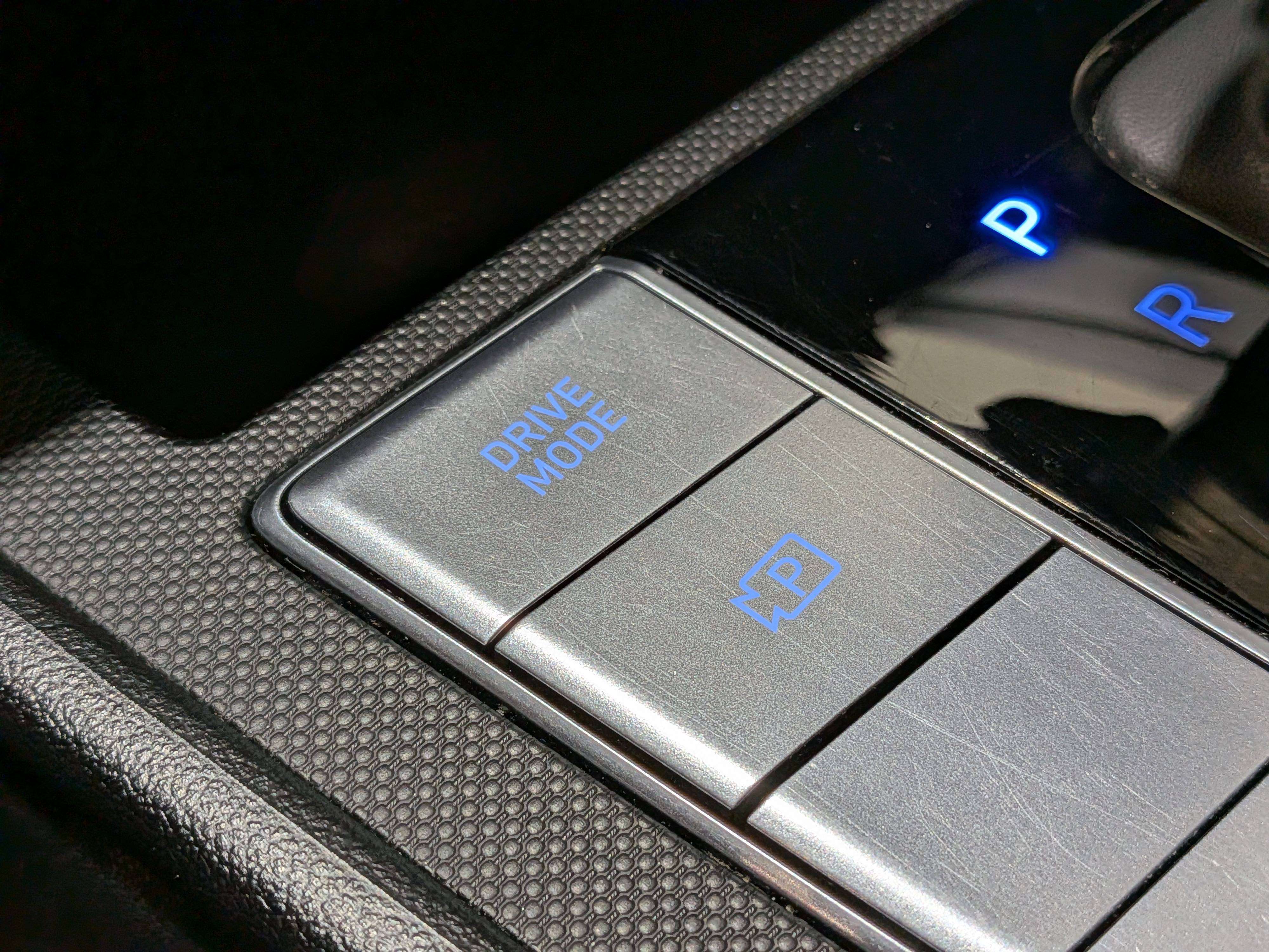 Hyundai Elantra 2025