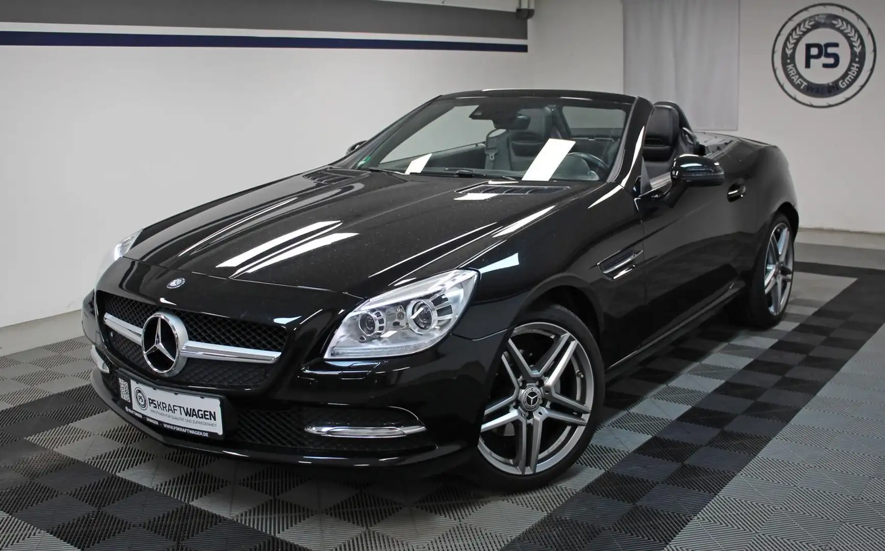 Mercedes-Benz SLK 200 Aut. Bi-XENON TEMP NAVI SHZ PANO PDC V+H Schwarz - 1