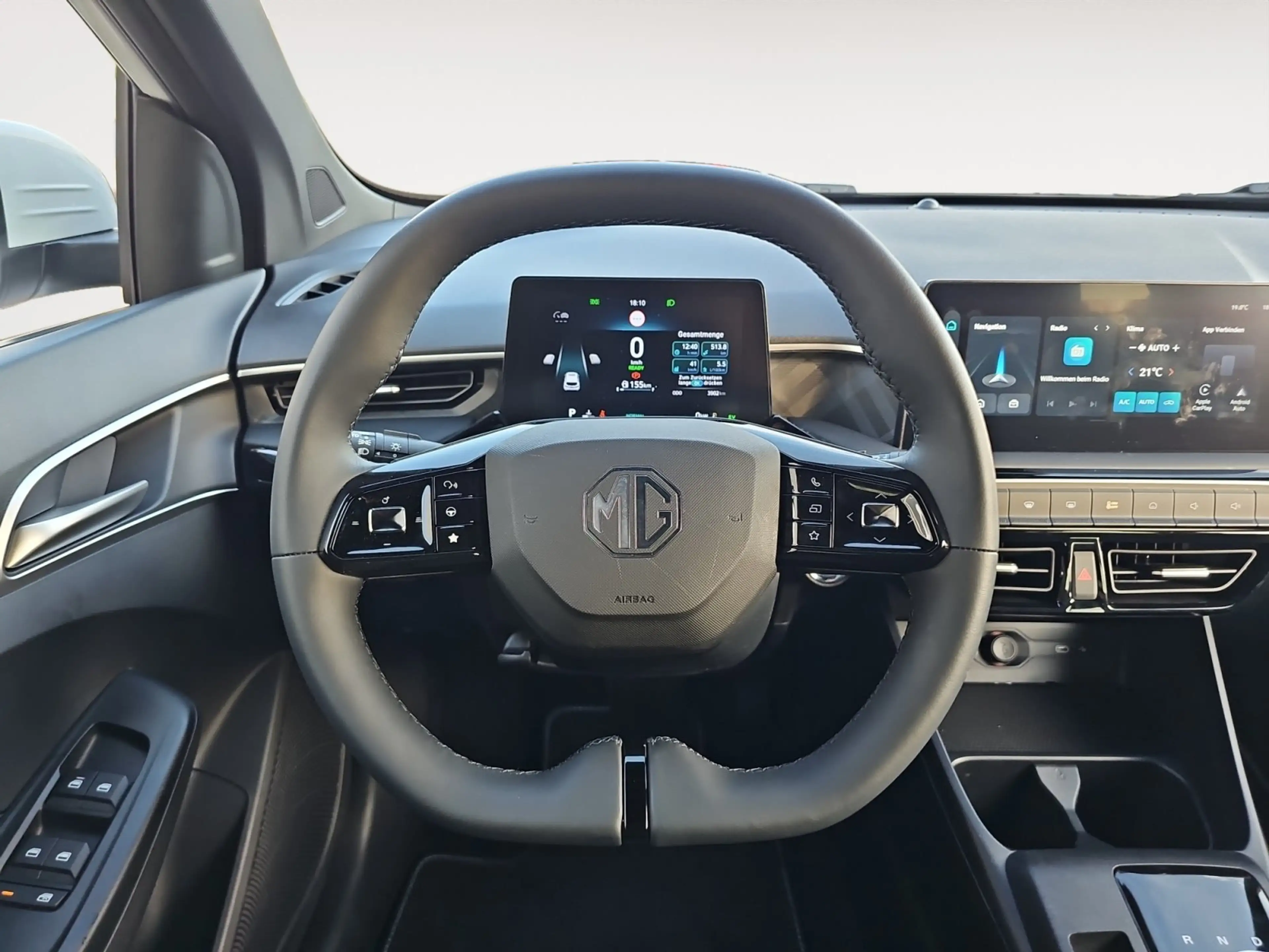 MG MG3 3 1.5 Hybrid+ Luxury 360 ACC AUT Fernlichtass. — photo 11