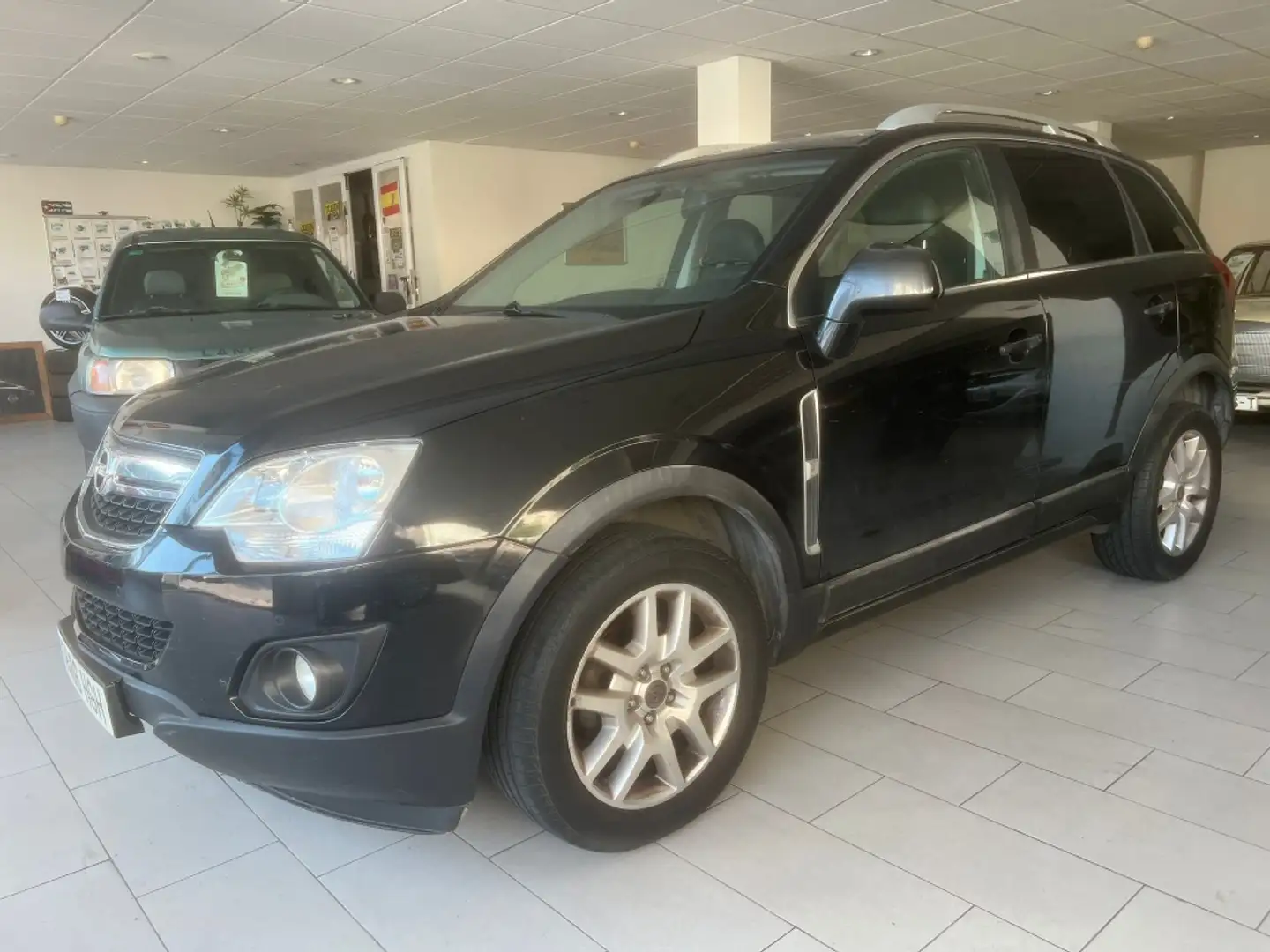 Opel Antara 2.2CDTI Enjoy 4x2 Negro - 2