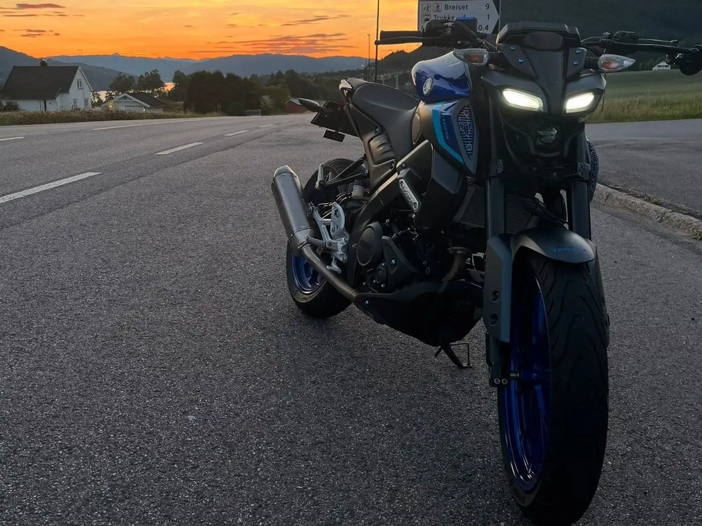 Yamaha MT-125 Blau - 1
