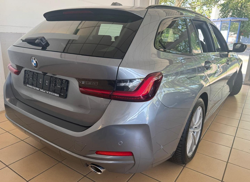 BMW 318 d 1.Hand LED Digital ACC Kamera Key-GO CarPlay AHK — photo 3