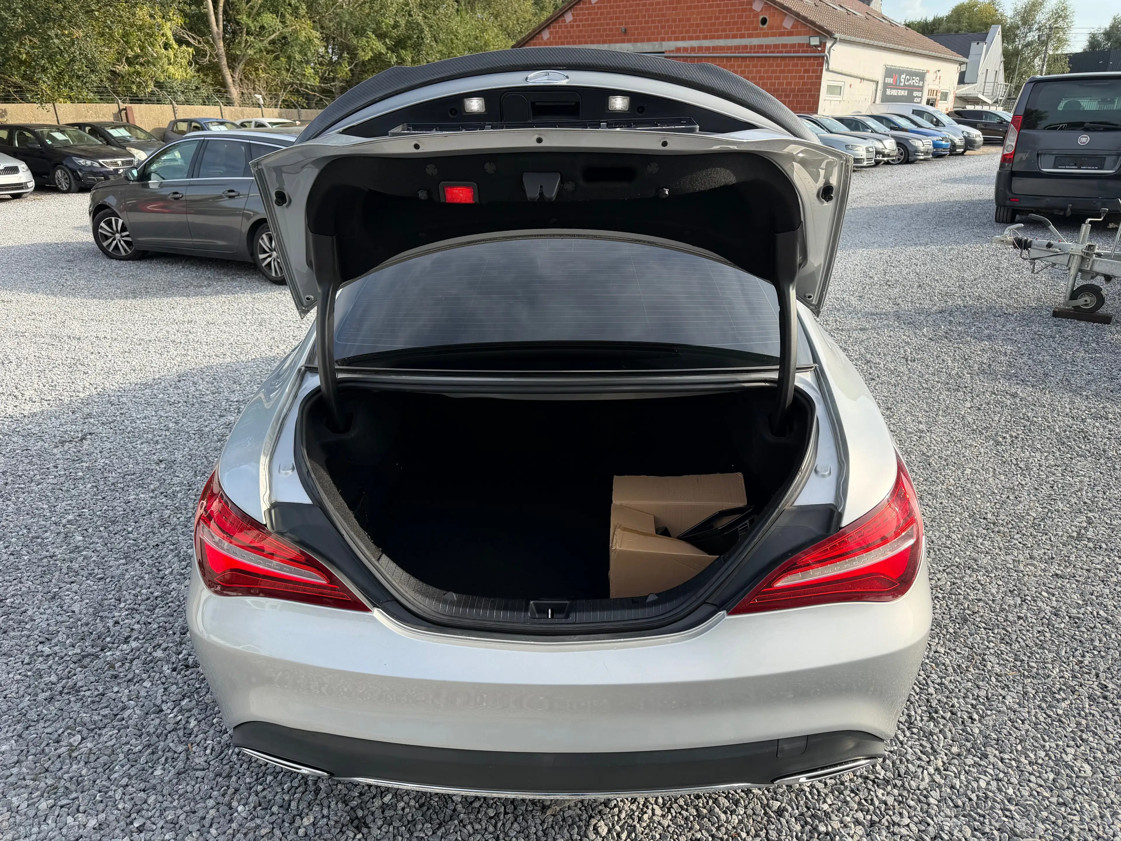 Mercedes-Benz CLA 180 d - FULL LED - Facelift - Toit Pano — photo 8